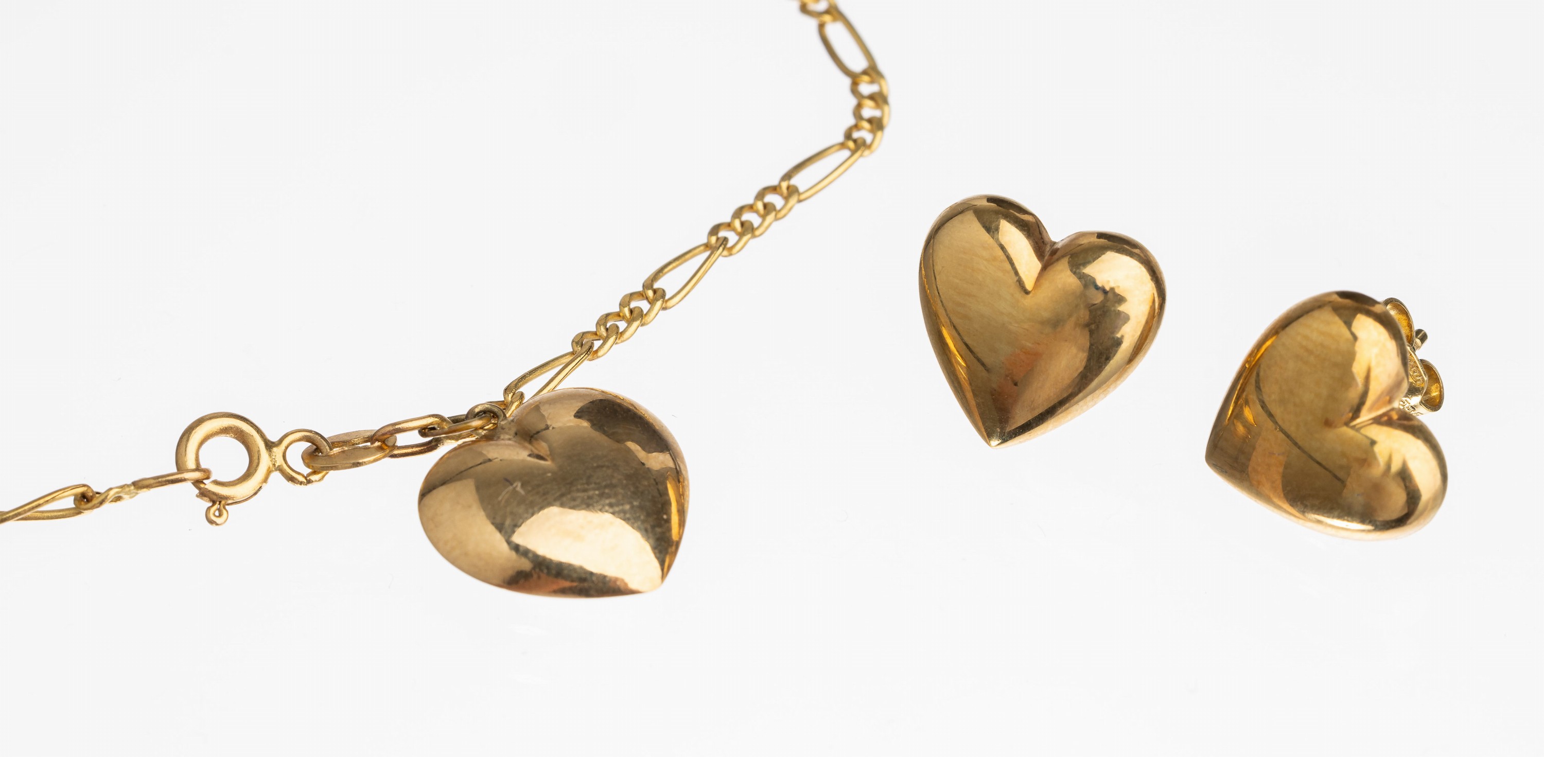 14 kt Gold Schmuckset, "Herze", ca. 4.4 g, GG 585/000, best. aus: Fußkette und Paar Ohrstecker, L. ca. 21 cm, Federringschließe