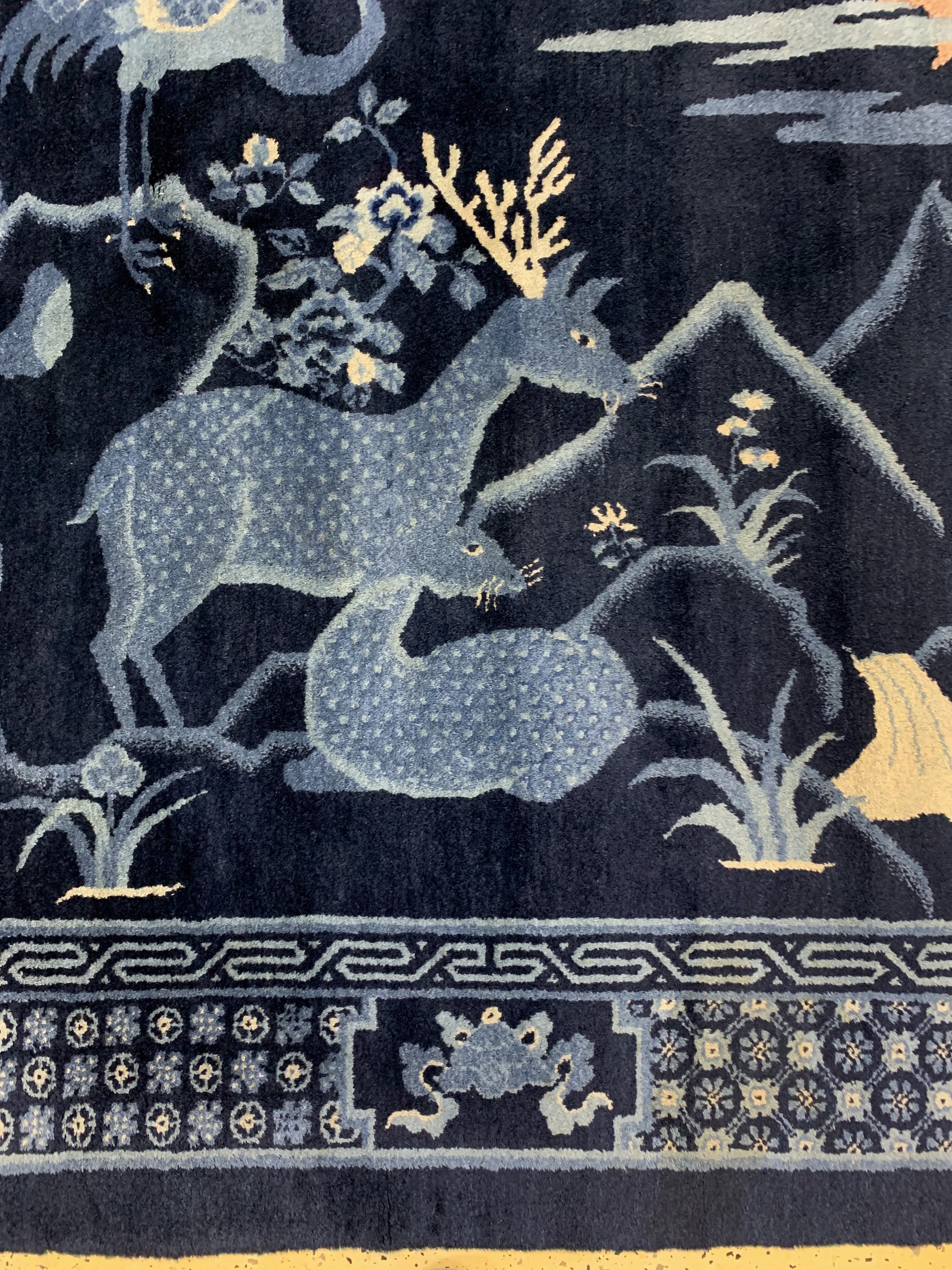 Detail b: Pao Tow alt, China, um 1930, Wolle auf Baumwolle, ca. 190 x 190 cm, EHZ: 1-2
