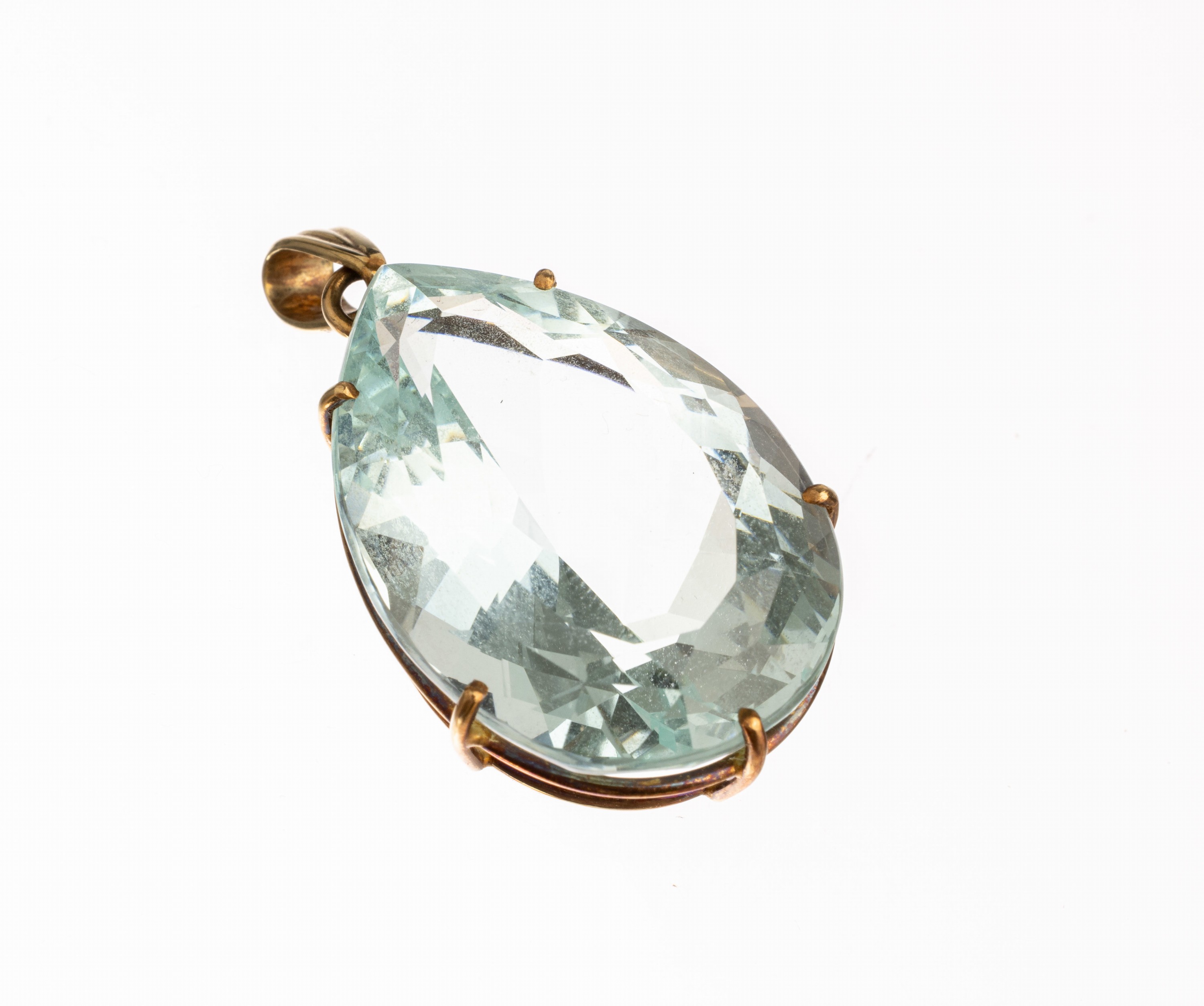14 kt Gold Aquamarin-Anhänger, GG 585/000, facett. Aquamarin-Tropfen ca. 28.0 ct, total ca. 12.2 g, L. ca. 3.5 cm