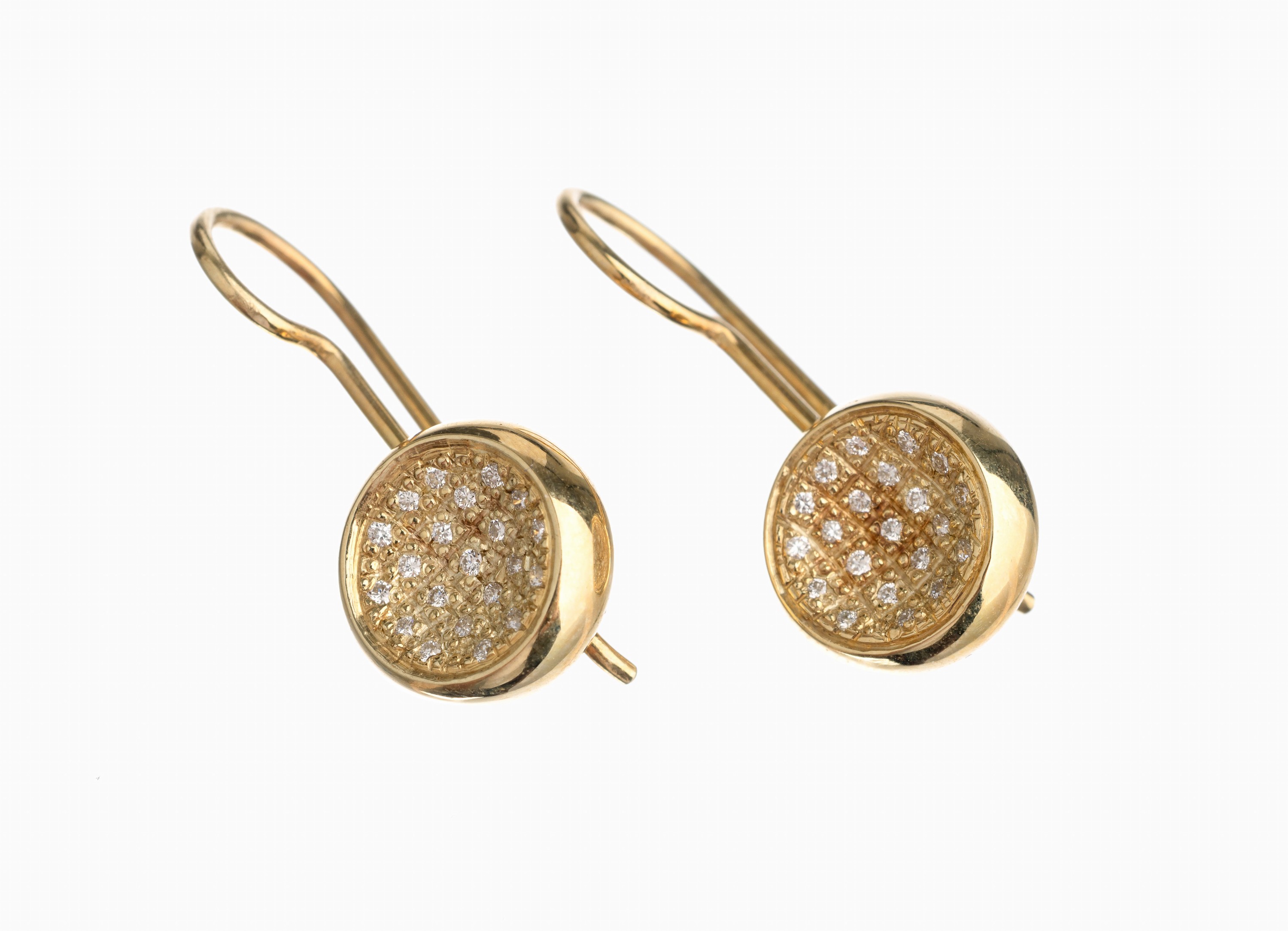 Paar 14 kt Gold Brillant Ohrgehänge, GG 585/000, 42 Brillanten zus. ca. 0.30 ct feinesWeiß/vs, L. ca. 2.5 cm, ca. 6.1 g