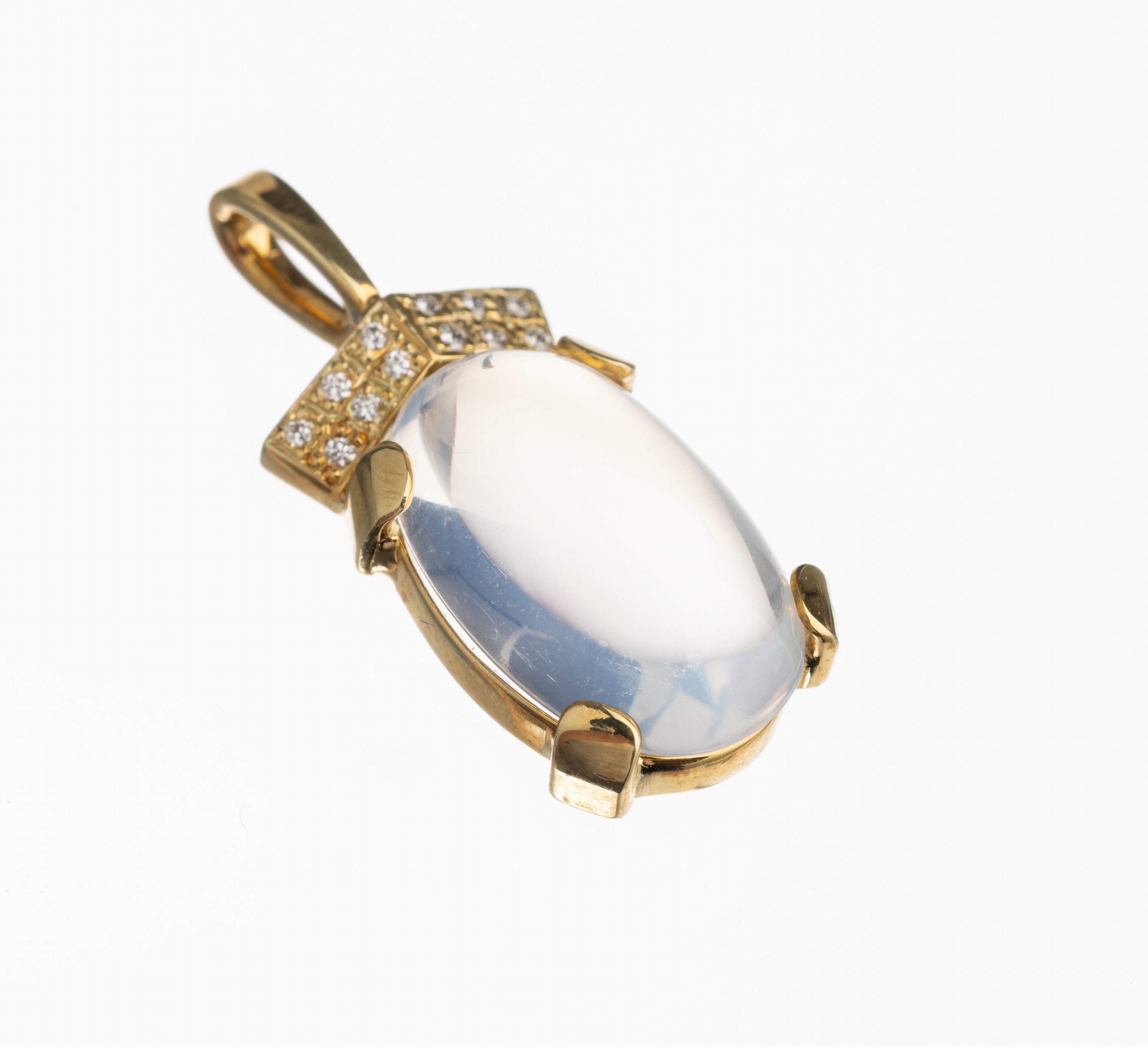 14 kt Gold Mondstein Brillant Anhänger, GG 585/000, ovaler Mondsteincabochon ca. 3.0 ct, 12 Brillanten zus. ca. 0.06 ct Weiß/si, L. ca. 2.5 cm, ...