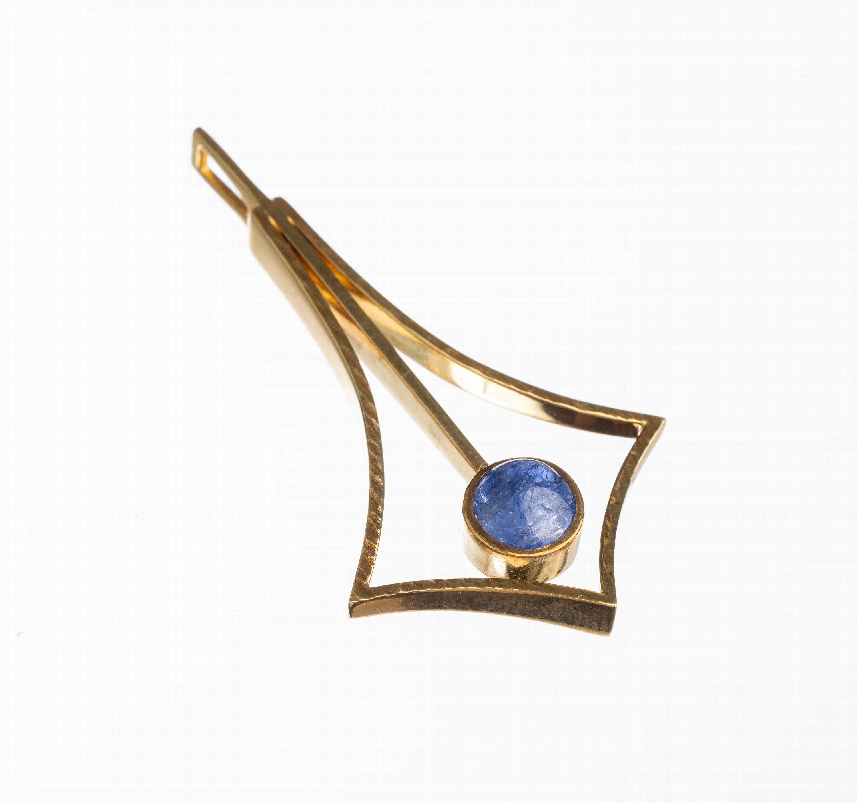 14 kt Gold Saphir Anhänger, GG 585/000, geometrische Gestaltung, Saphircabochon ca. 1.80 ct, L. ca. 5 cm, ca. 7.2 g