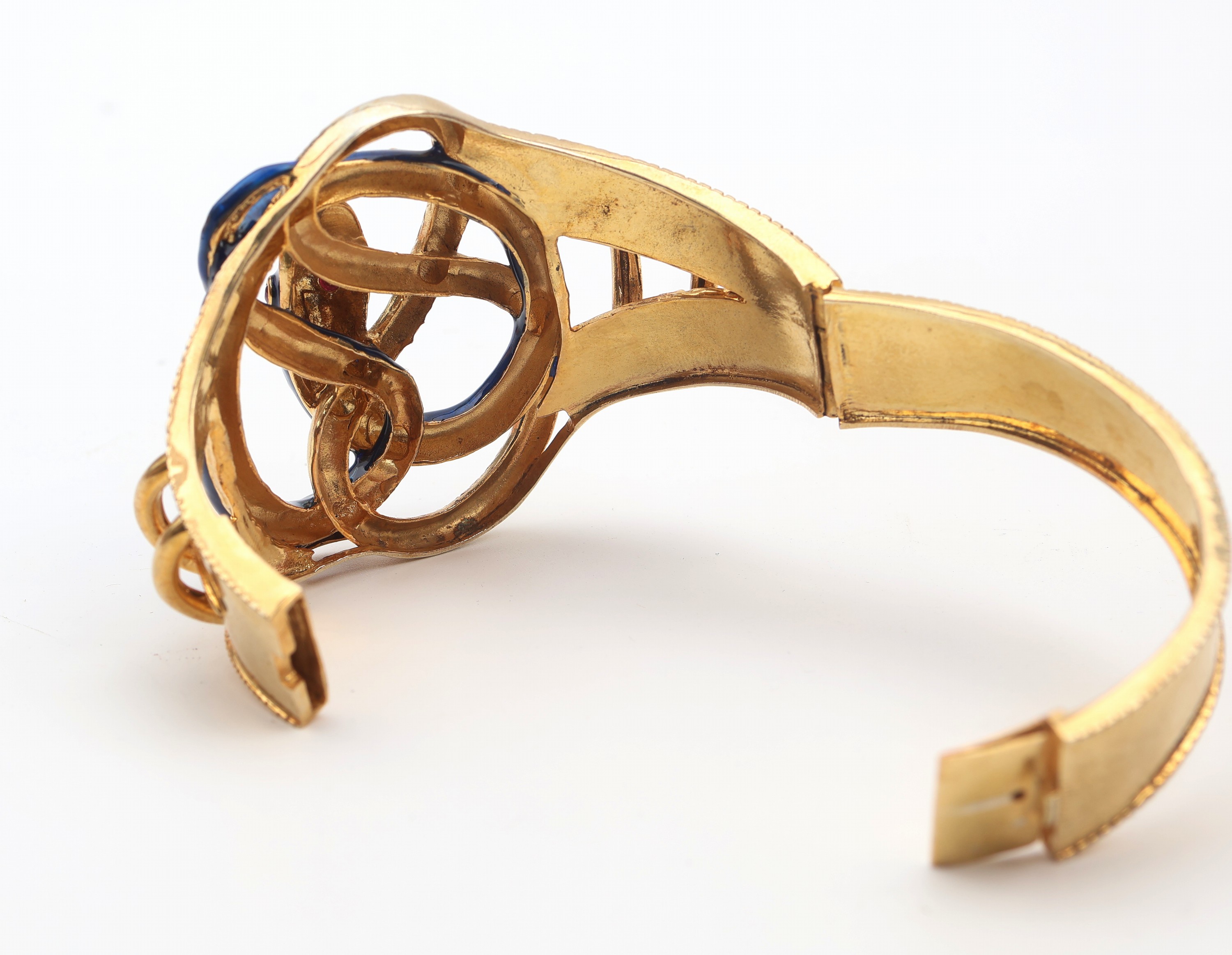 Detail b: Biedermeier Email-Schlangen Armreif, deutsch/ Österreich um 1860er Jahre, Silber verg., Mittelteil in Form einer sich windenden Schlange, fein ...