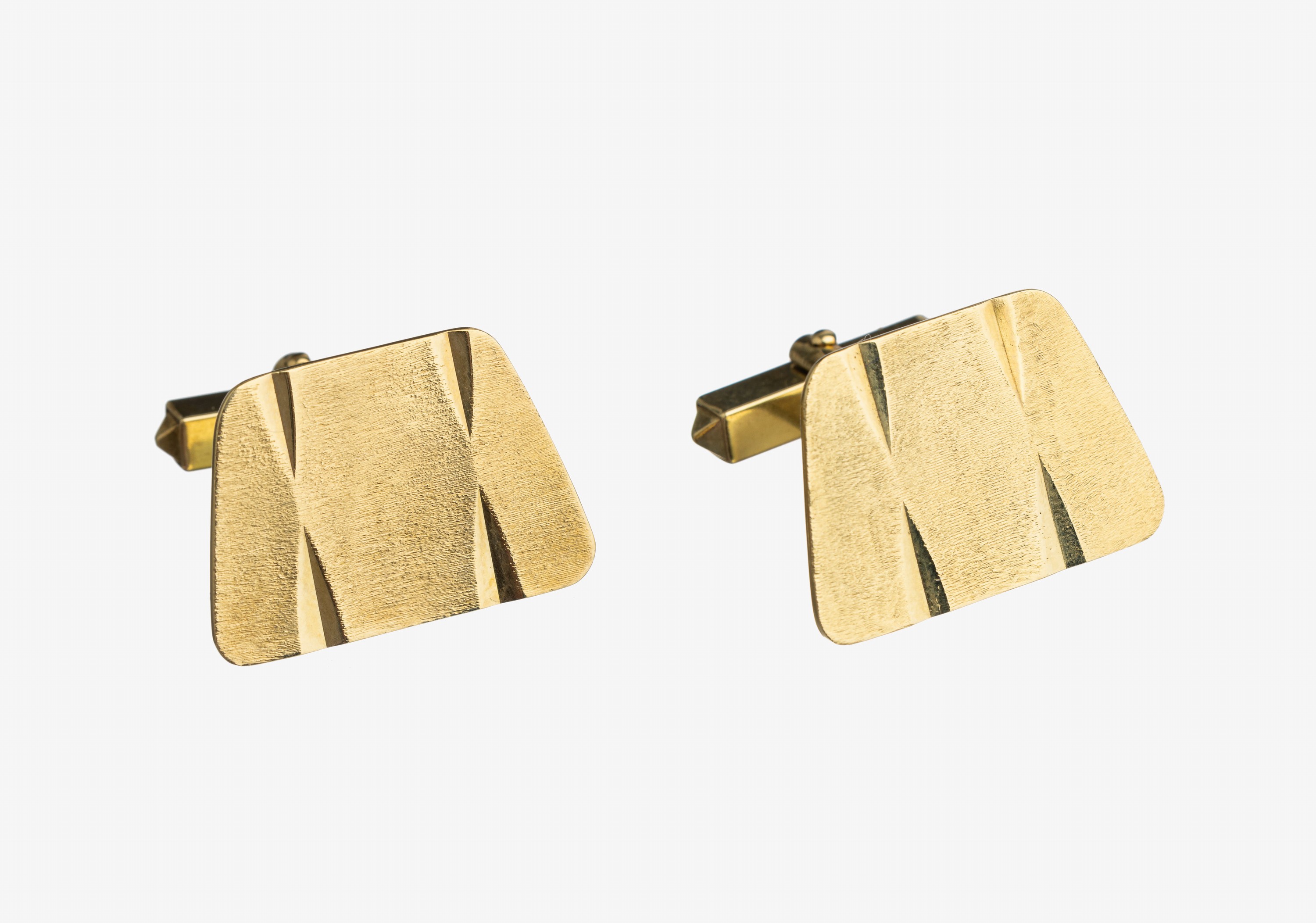 Paar 14 kt Gold Manschettenknöpfe, ca. 11.8 g, GG 585/000, teil sat. und pol.,