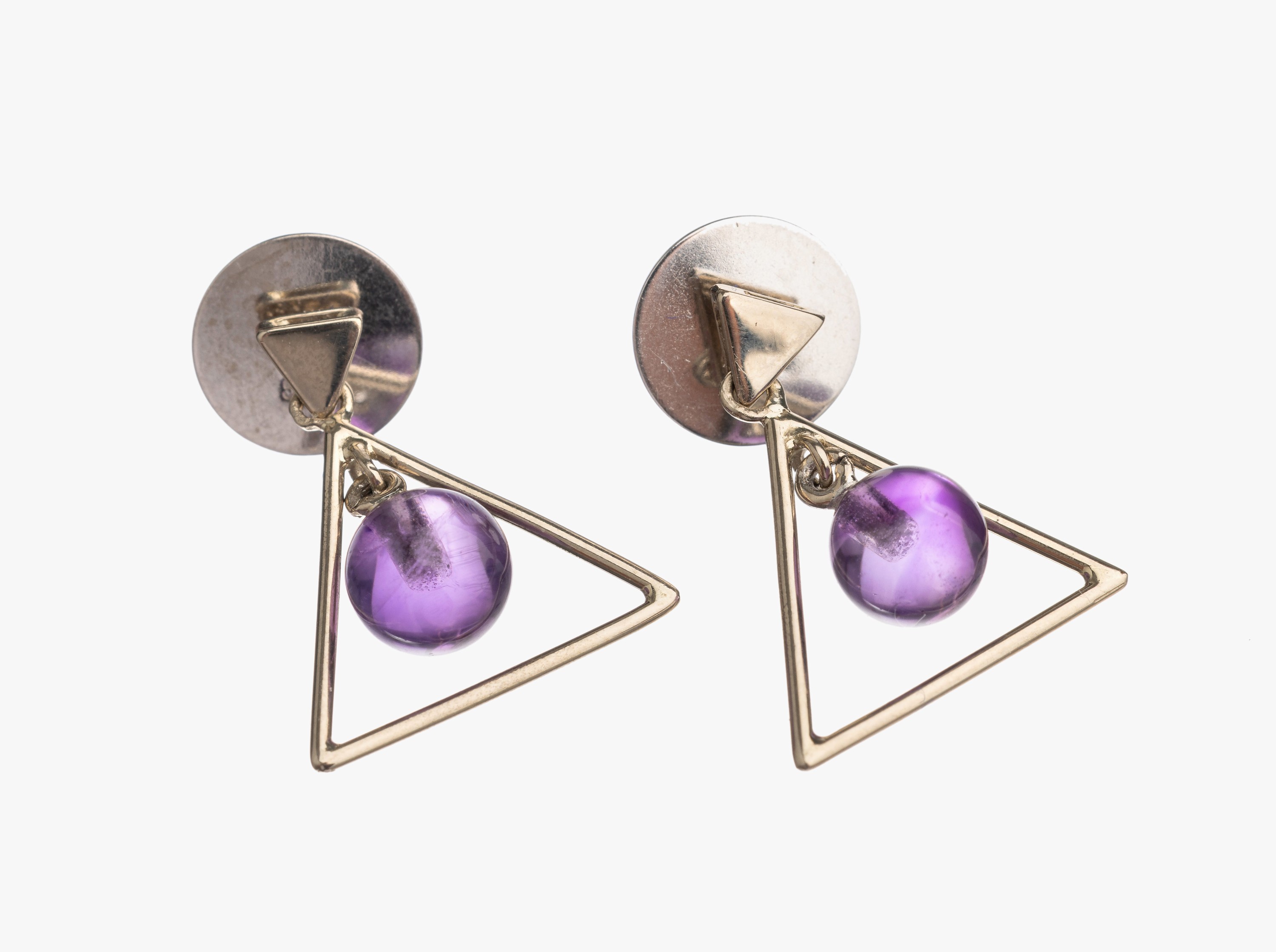 Paar 14 kt Gold Amethyst Ohrstecker, WG 585/000, Amethystkugel Durchm. ca. 7 mm, total ca. 4.5 g, L ca. 2.5 cm