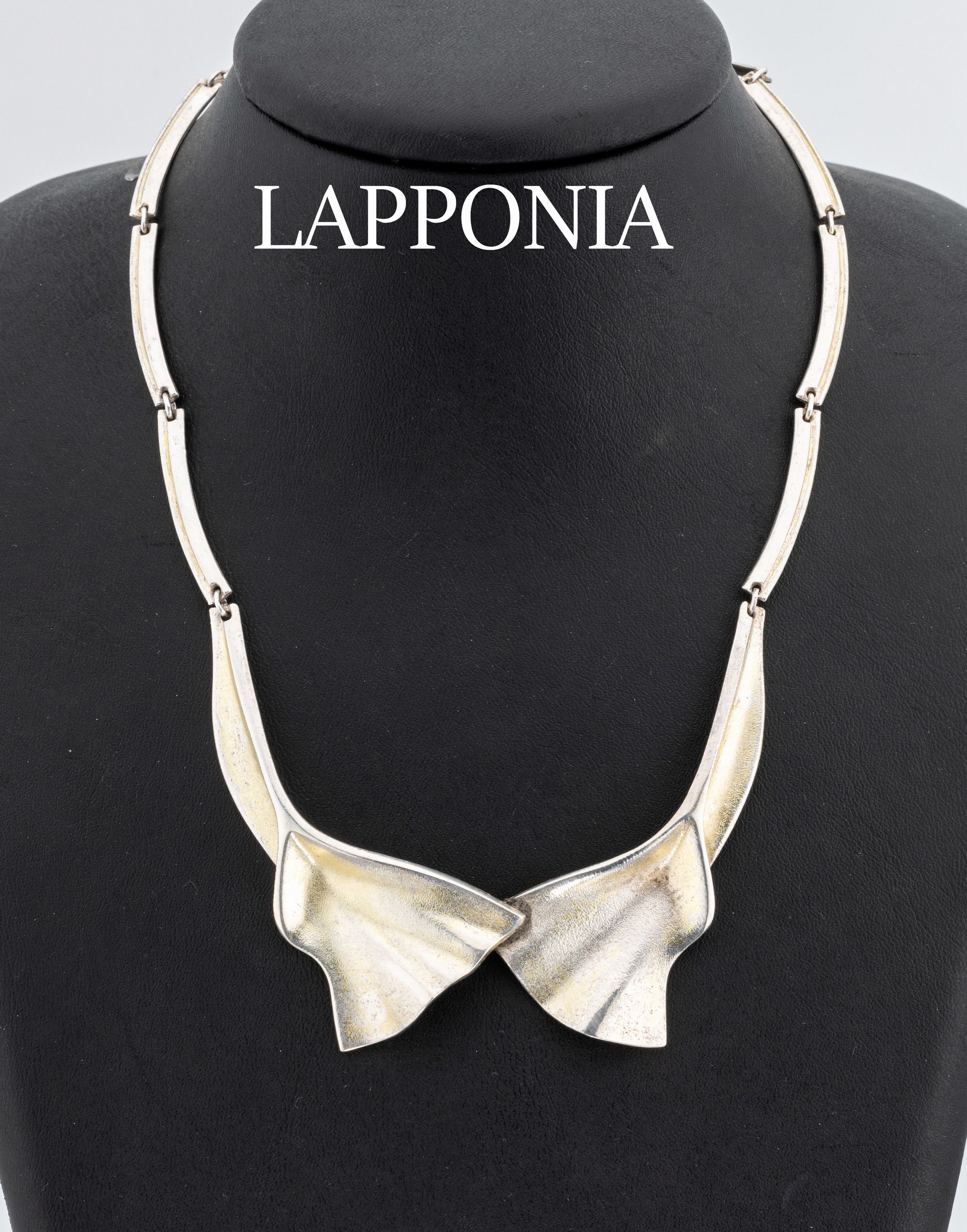 Lapponia Collier, Finnland 1999, 925er Silber, teil satiniert und poliert, typ. Design, L. ca. 41 cm, Hakenschließe