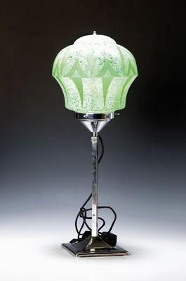 Image 26786131 - Table lamp, Art Deco, 1930s, chrome-plated base, green molded glass shade with white powder coating and geom. Decor, one fireplace,height 58 cm, electricity not checked