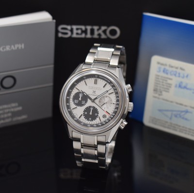 Image 26786143 - SEIKO Prospex to 1000 pieces limited chronograph in steel, Japan around 2019, self winding, on both sides glazed case including original bracelet with deployant clasp, screwed down case back, sapphire crystal, silvered dial with applied hour-indices, luminous hands, 12 hour-and 30 minutes- counter, constant second at 3, date, tachometer graduation, calibre 8R48A, 34 jewels, diameter approx. 41 mm, length approx. 21 cm, original box and teilausgef. papers enclosed, condition 1-2