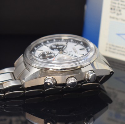 Image 26786143c - SEIKO Prospex to 1000 pieces limited chronograph in steel, Japan around 2019, self winding, on both sides glazed case including original bracelet with deployant clasp, screwed down case back, sapphire crystal, silvered dial with applied hour-indices, luminous hands, 12 hour-and 30 minutes- counter, constant second at 3, date, tachometer graduation, calibre 8R48A, 34 jewels, diameter approx. 41 mm, length approx. 21 cm, original box and teilausgef. papers enclosed, condition 1-2