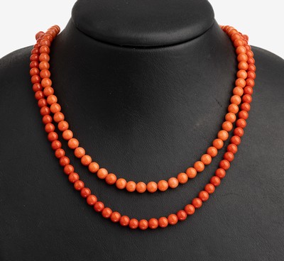 Image 26786172 - Lot 2 coral chains