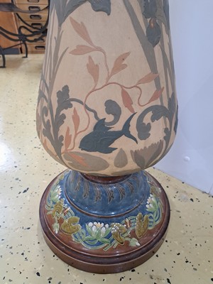 26786193j - Large flower pot/pot de fleur on a column, Villeroy & Boch, Mettlach, around 1900, lake or underwater landscape, light-colored ceramic shards with rich surrounding incised decoration of water lilies, fish and rich underwater flora, colorfully decorated, model no. 2427, stamp and model number. 2427 and 97, 08, H.ca. 130cm