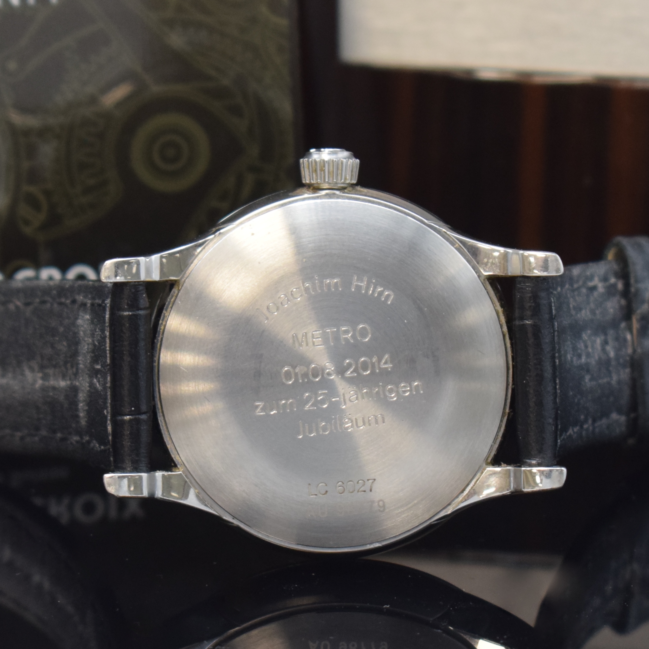 Detail c: MAURICE LACROIX Les Classiques Herrenarmbanduhr in Stahl Referenz LC6027, Schweiz um 2014, Automatik, orig. Lederband m. Dornschl., Boden m. Widmung ...