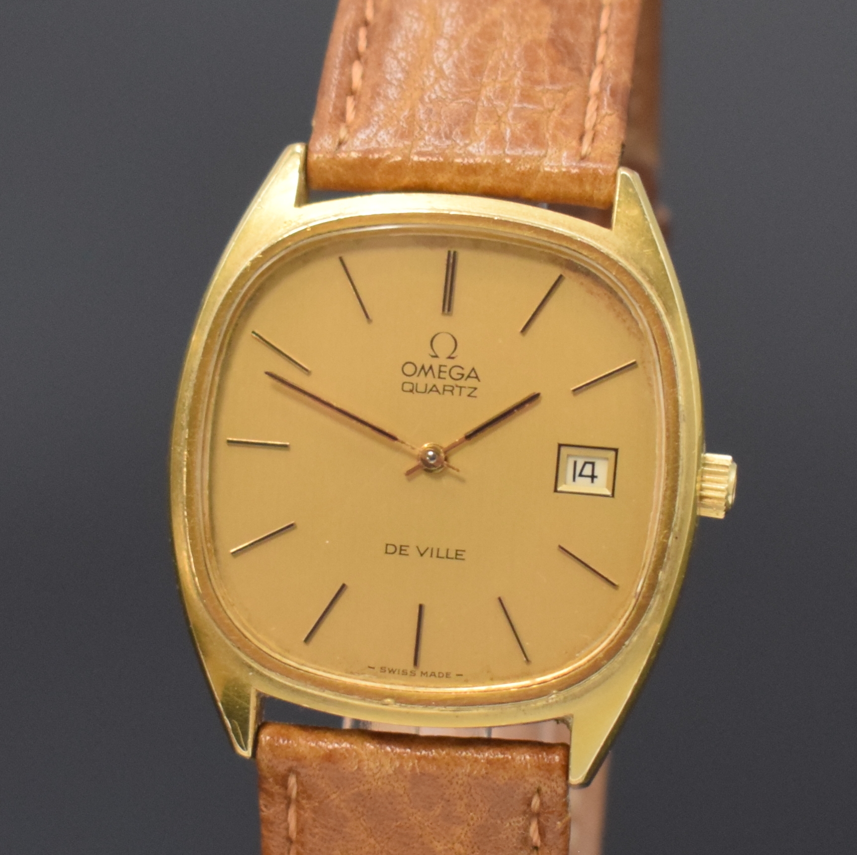 Detail a: OMEGA De Ville Quarz Armbanduhr Referenz 192.0028, Schweiz um 1977, quarz, verg. Geh., Stahlboden aufgedr., champagnerfarb. Zifferbl. fl., aufgel ...