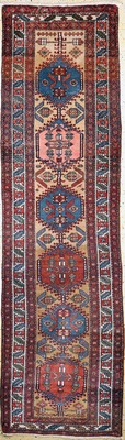 Image 26786388 - Garadjeh antique, Persia, around 1900, wool oncotton, approx. 310 x 89 cm, condition: 3 (patched). Rugs, Carpets & Flatweaves