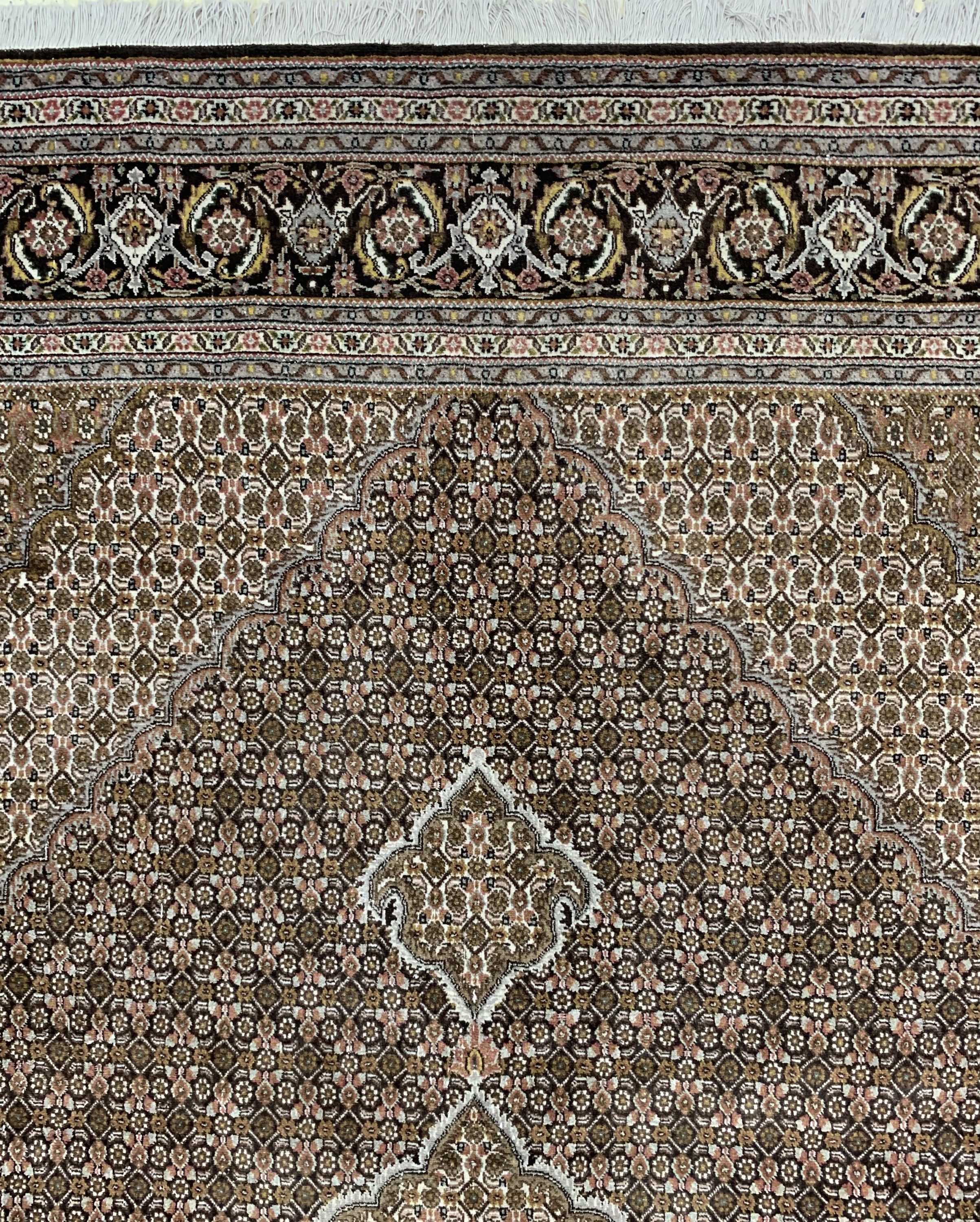 Detail c: Täbriz (40 Raj), Persien, Ende 20.Jhd, Wolle auf Baumwolle, ca. 342 x 246 cm, EHZ: 2
