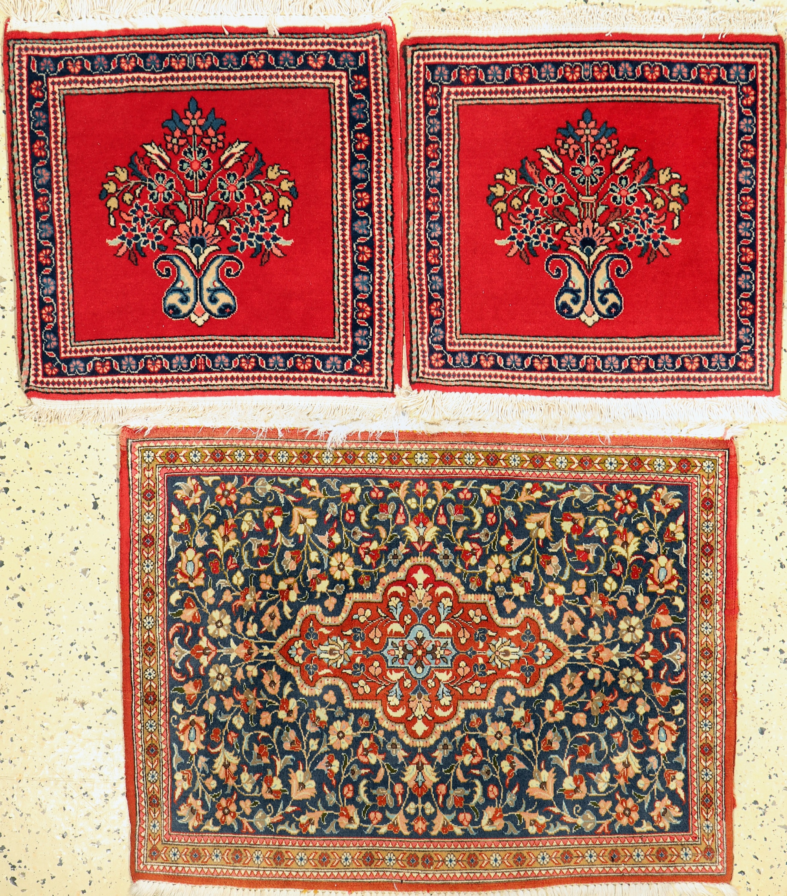 3 Lots Ghom & Sarogh, Persien, Ende 20.Jhd,Wolle auf Baumwolle, ca. 67 x 89 cm, EHZ: 2