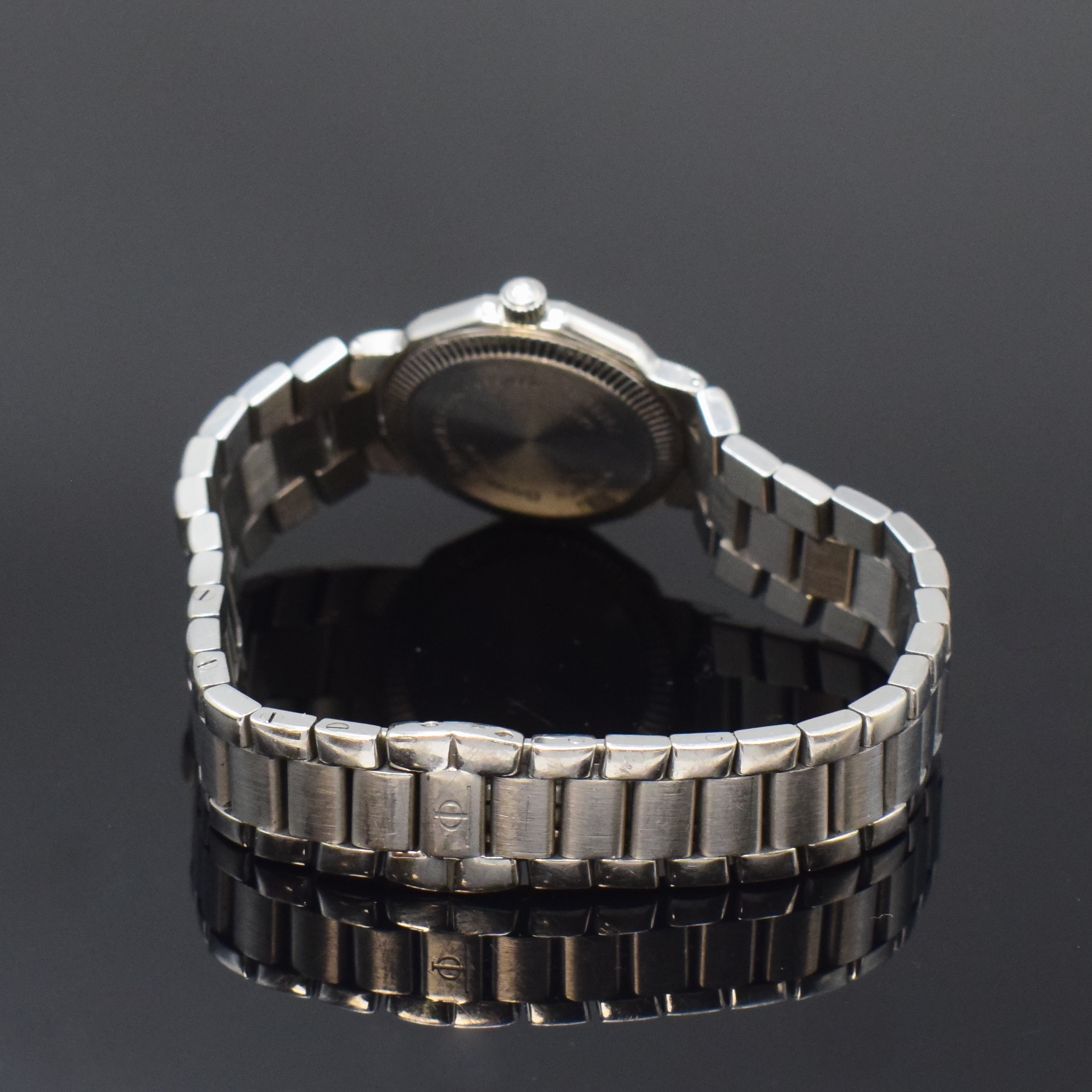 Detail b: BAUME & MERCIER Riviera Damenarmbanduhr in Stahl Referenz 5231, Schweiz um 1990, quarz, Gliederband m. Faltschl., Boden geschr., silb., guill. ...