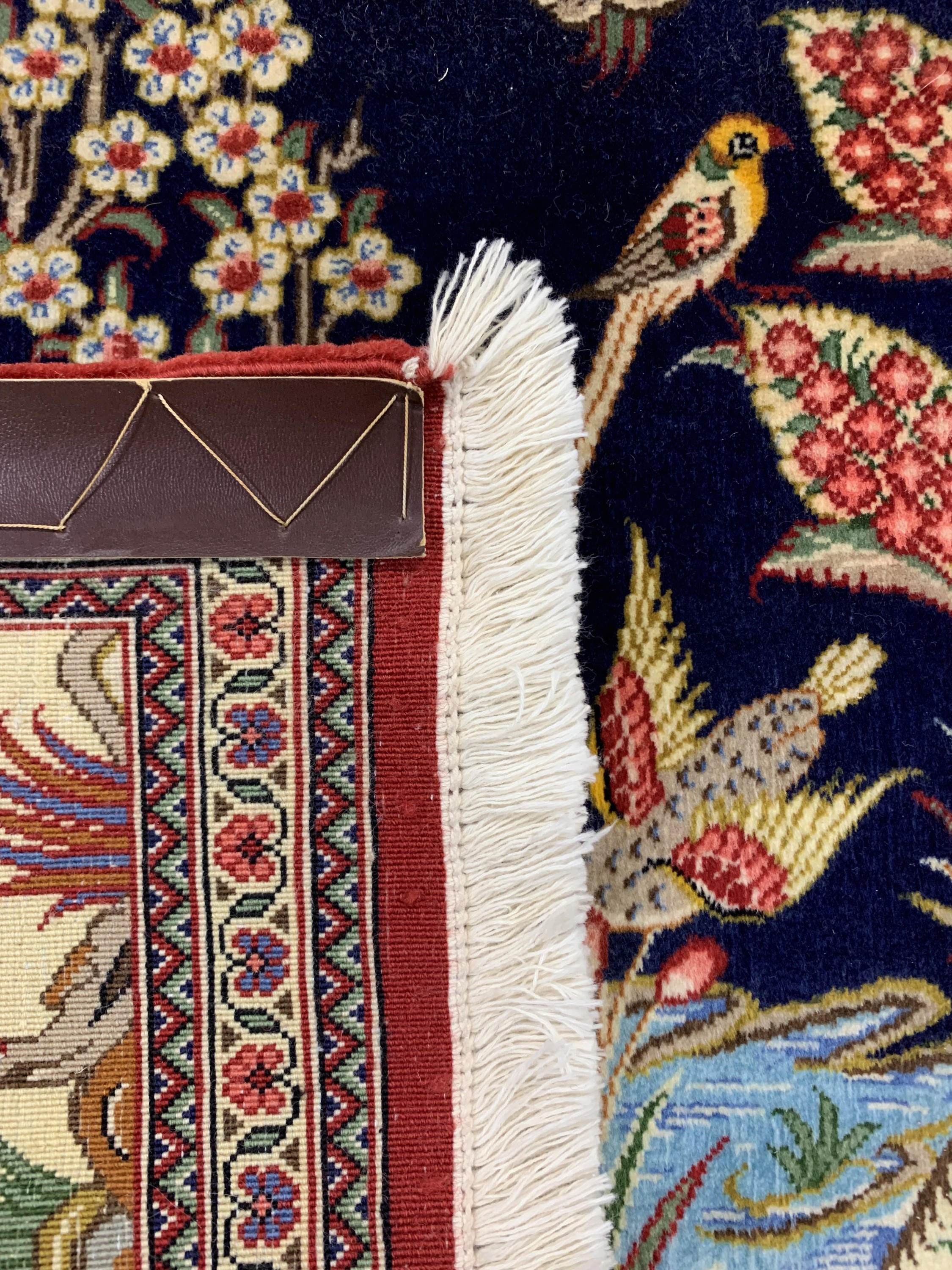 Detail e: Saveh Kork fein, signiert, Persien, Ende 20.Jhd, Korkwolle auf Baumwolle, ca. 163 x 110cm, EHZ: 1-2