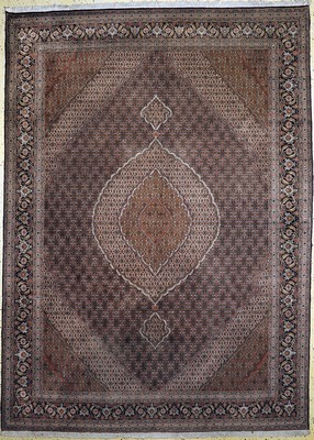 Image 26786407 - Tabriz (40 Raj), Persia, end of 20th century, wool on cotton, approx. 342 x 246 cm, condition: 2. Rugs, Carpets & Flatweaves