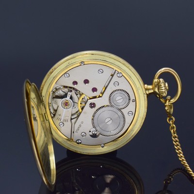 26786697f - STOWA 14k yellow gold hunting cased pocket- watch with 18k yellow gold chain, Germany/Switzerland around 1960, smooth 3- cover-gold case, silvered dial with gilded hour-indices and Arabic numerals, gilded hands, constant second at 6, calibre Unitas 444, 17 jewels, diameter approx. 51 mm, length chain approx. 43,5 cm, total-weight approx. 95g, signs of use due to age otherwise condition 2