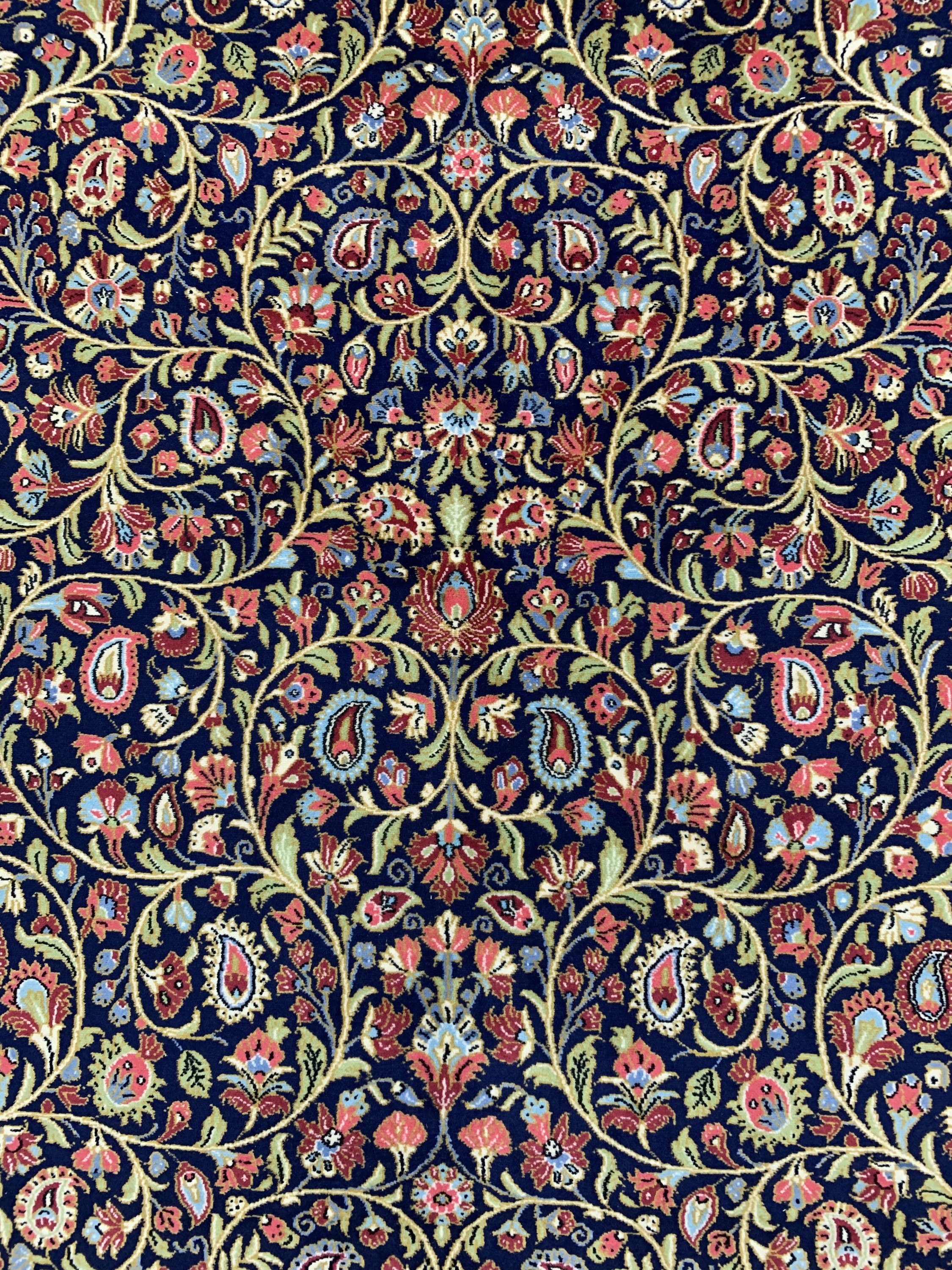 Detail b: Ghom Kork fein, Persien, Mitte 20.Jhd, Korkwolle auf Baumwolle, ca. 207 x 138 cm, EHZ: 2