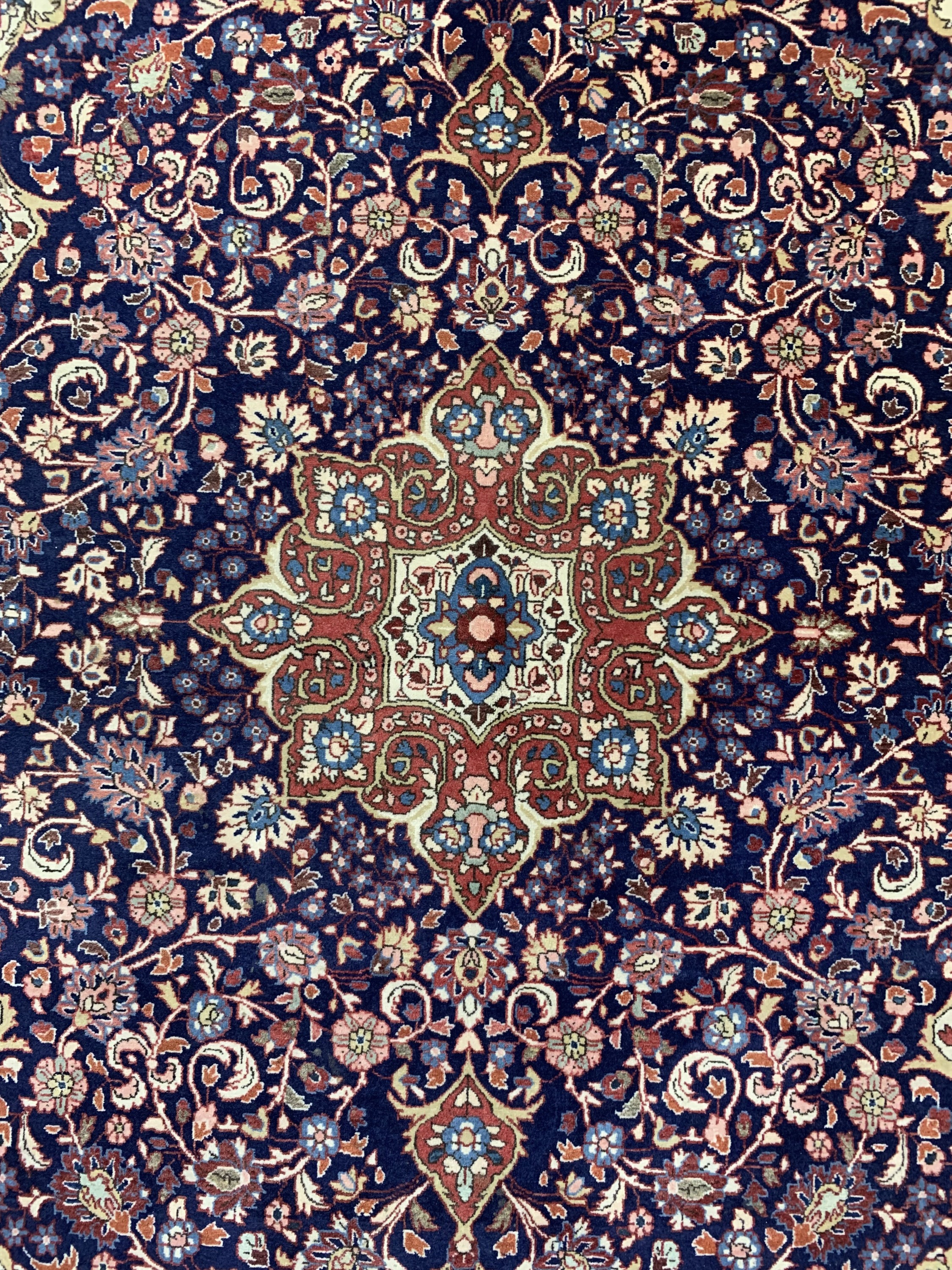 Detail b: Sarogh"Ghiasabad"fein, Persien, Mitte 20.Jhd, Korkwolle auf Baumwolle, ca. 205 x 132cm, EHZ: 2