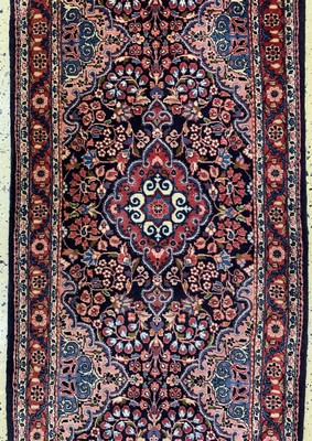 26786761b - Saruk#"Ghiasabad#"fine, Persia, mid-20th century, wool on cotton, approx. 260 x 69 cm, condition: 2. Rugs, Carpets & Flatweaves