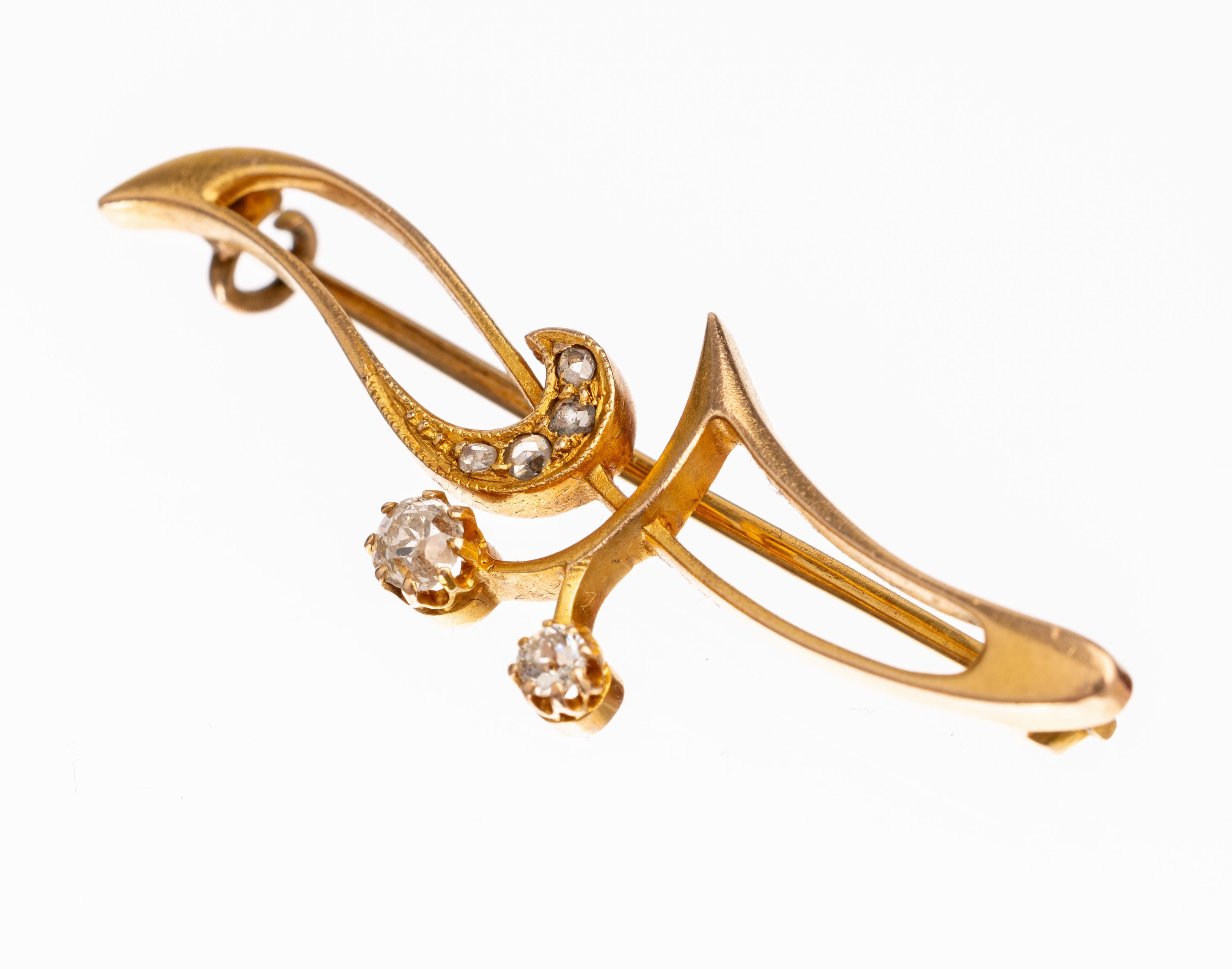 14 kt Gold Diamant-Jugendstil-Brosche, um 1900, GG 585/000, filigrane, florale Ausführung, kl. Altschliffdiamanten, ca. 3.7 g