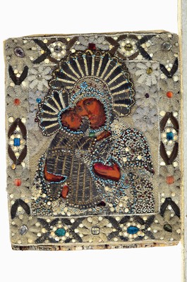 26786902k - Icon, Russia, 2nd half of the 19th century, Mother of God with child, tempera on wood, edge damage, loosely applied oklad made of rich bead embroidery in colorless, white and turquoise, colorful glass stone trim, fine detailed monastery work, approx. 27x21cm