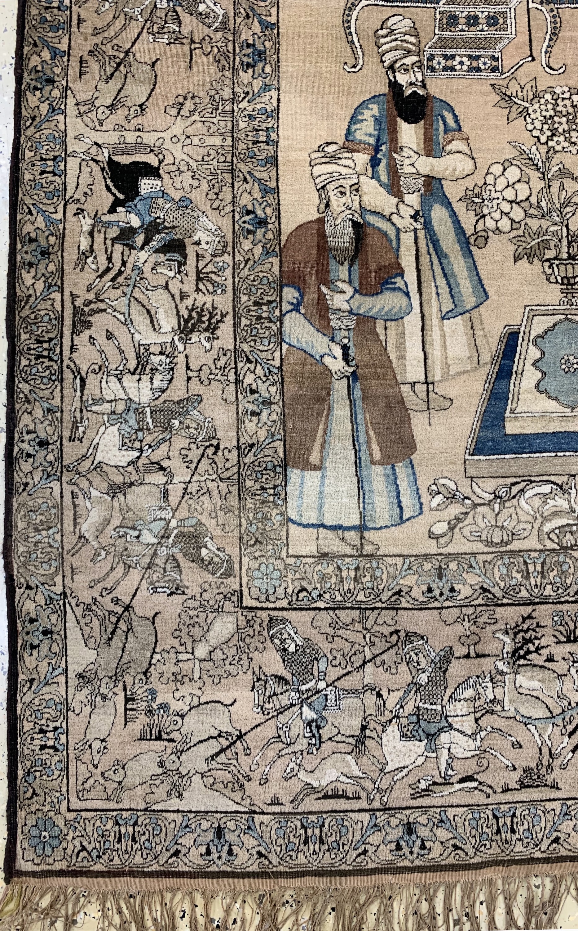Detail b: Kerman Lawar antik, Persien, Mitte 19.Jhd, Wolle auf Baumwolle, ca. 222 x 137 cm, EHZ: 2-3(kleine Restaurierungen).