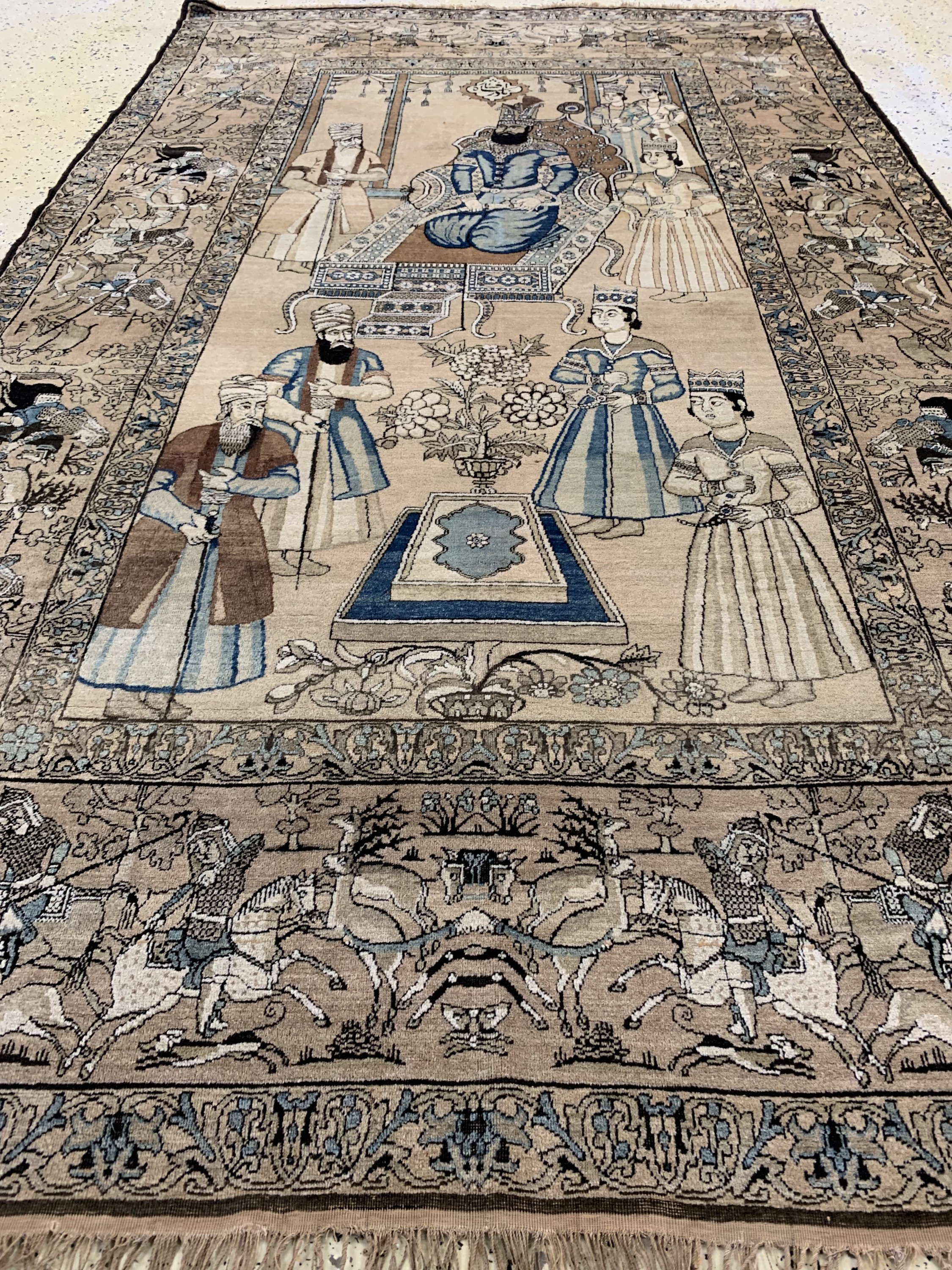 Detail g: Kerman Lawar antik, Persien, Mitte 19.Jhd, Wolle auf Baumwolle, ca. 222 x 137 cm, EHZ: 2-3(kleine Restaurierungen).