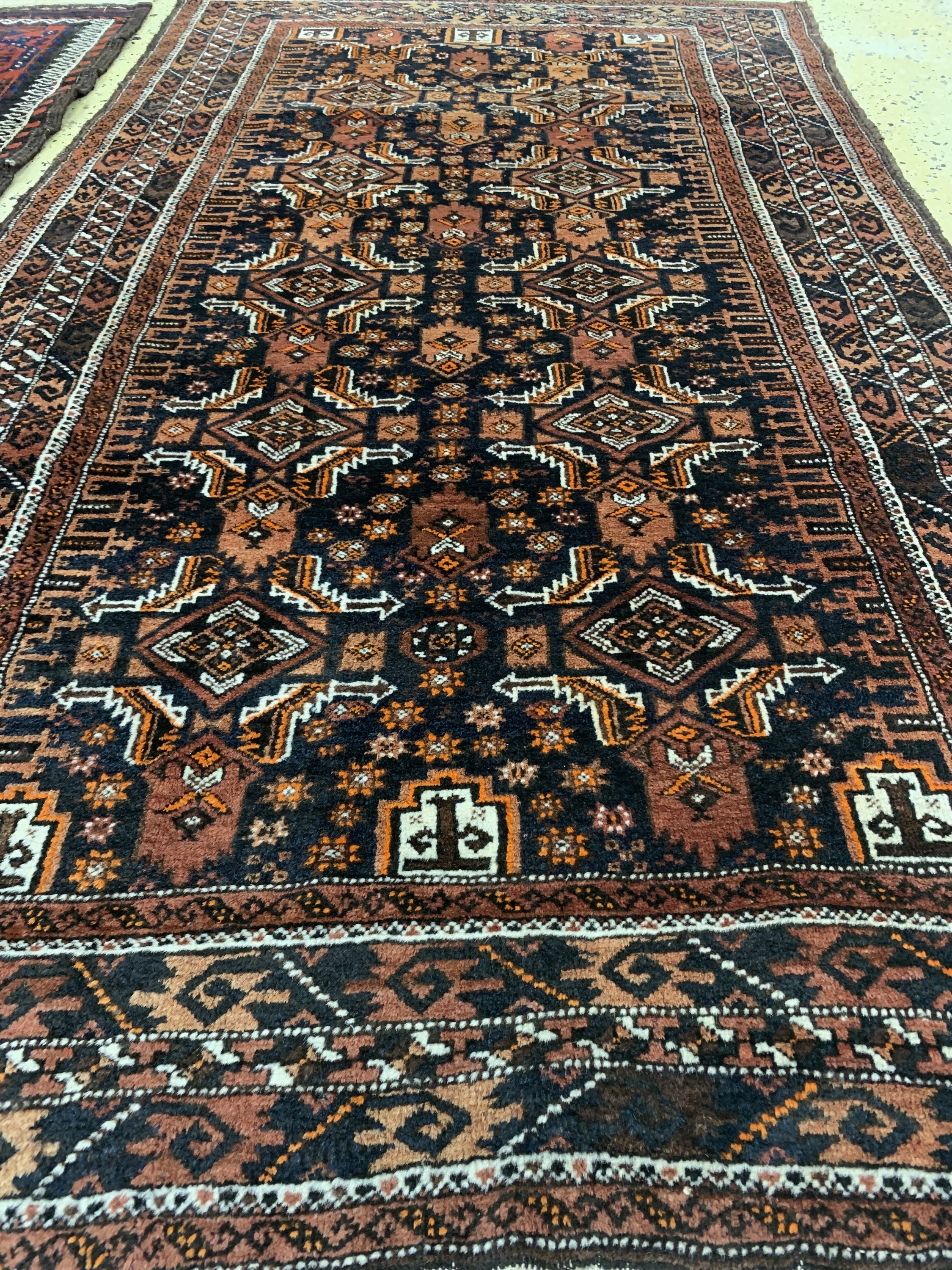 Detail f: Paar Belutsch antik, Persien, um 1900, Wolle auf Wolle, ca. 190 x 112 cm, EHZ: 2-3