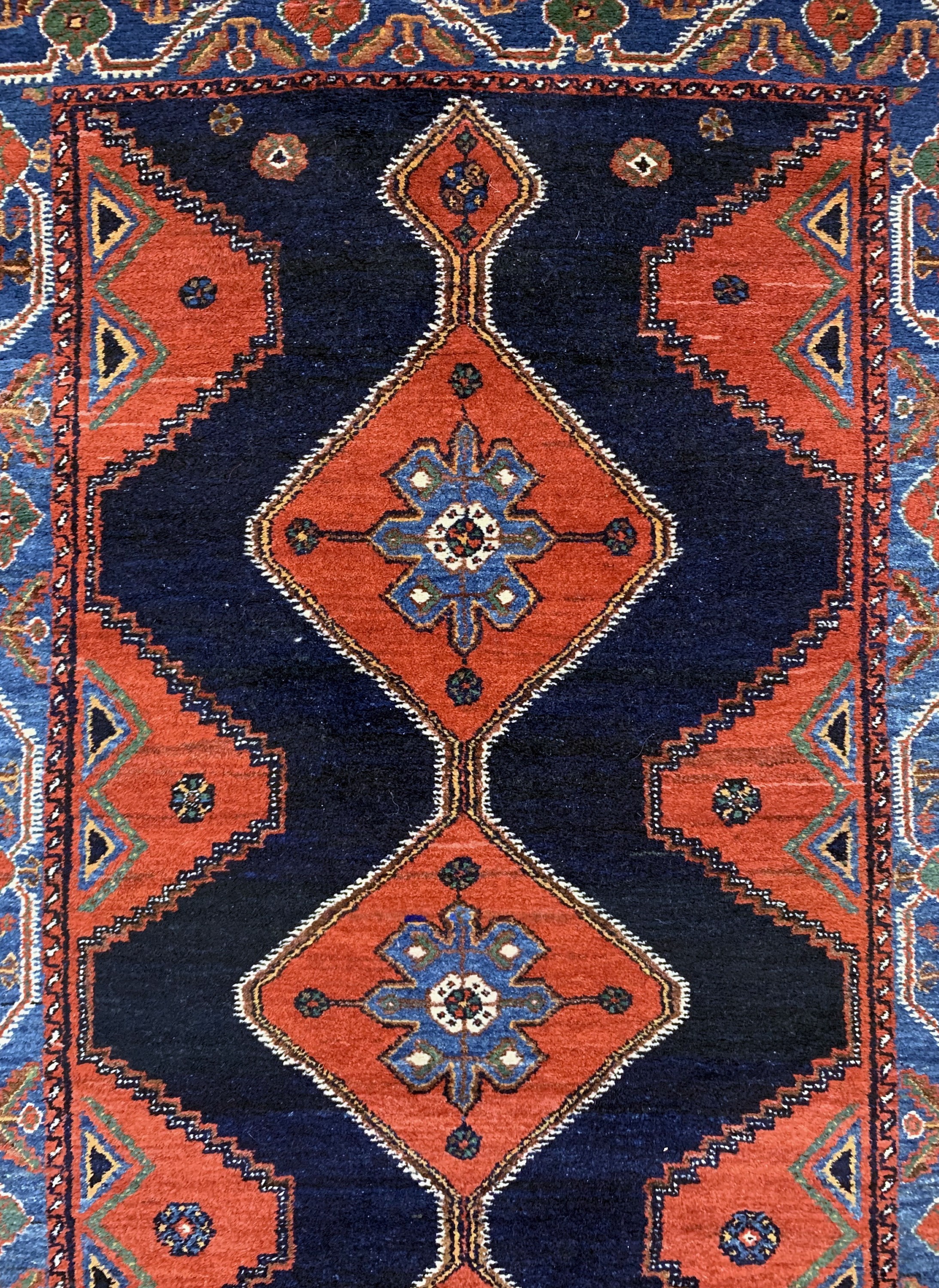 Detail a: Hamadan alt, Persien, Mitte 20.Jhd, Wolle auf Baumwolle, ca. 275 x 110 cm, EHZ: 2