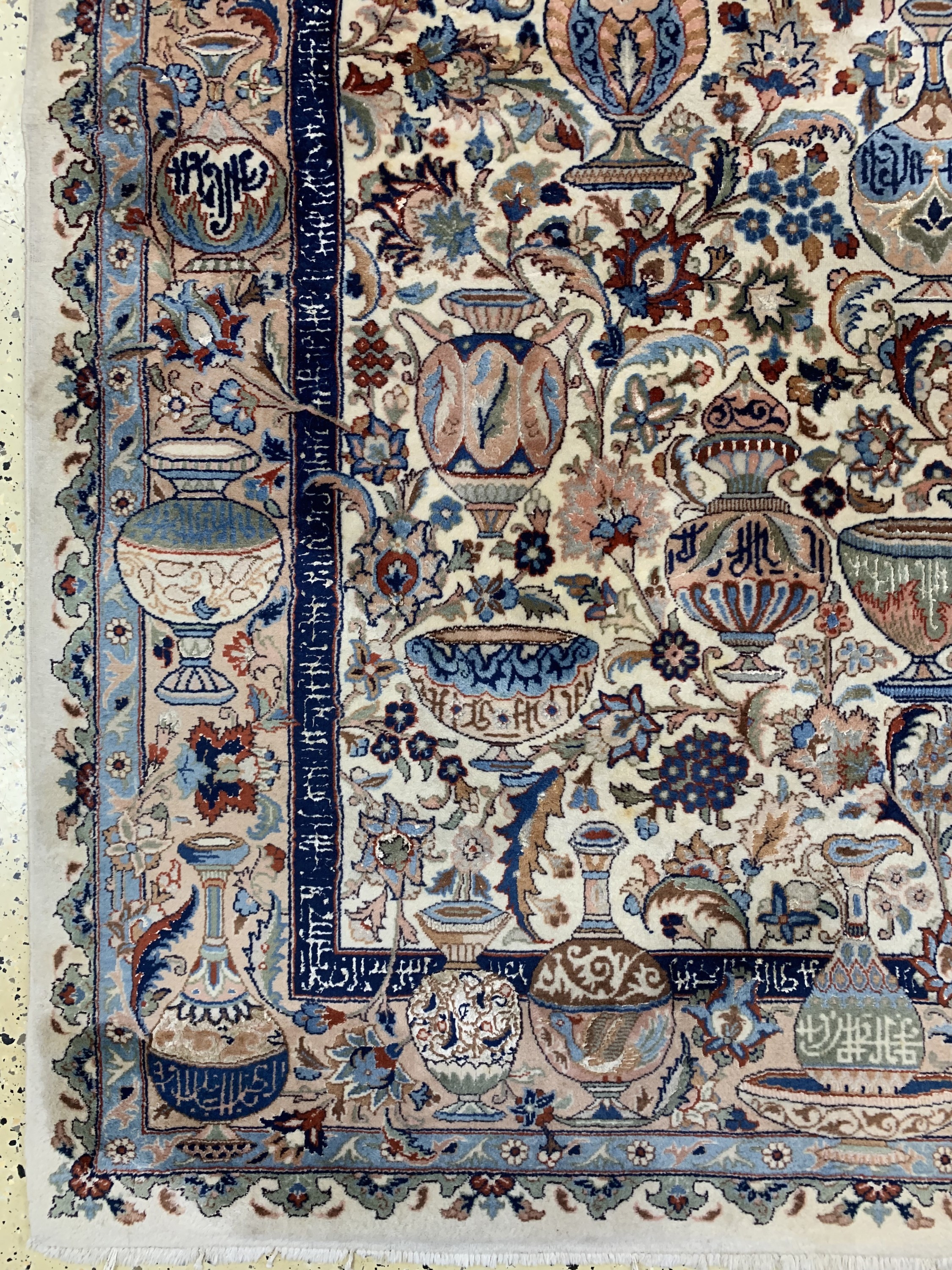 Detail b: Kaschmar fein, Persien, ca. 40 Jahre, Korkwolle mit Seide, ca. 247 x 171 cm, EHZ: 2 (Fleckig).