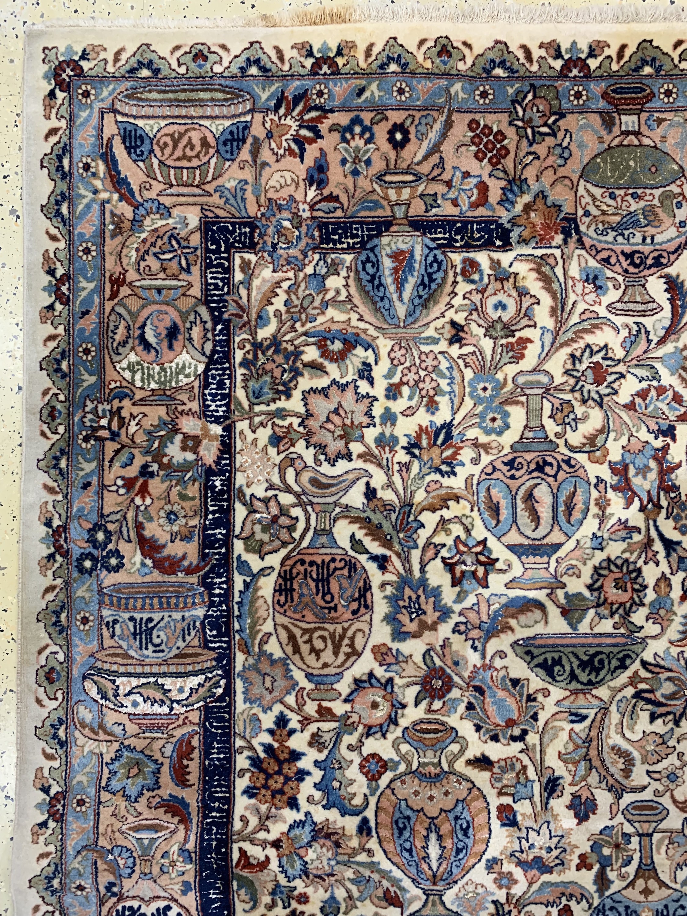 Detail c: Kaschmar fein, Persien, ca. 40 Jahre, Korkwolle mit Seide, ca. 247 x 171 cm, EHZ: 2 (Fleckig).