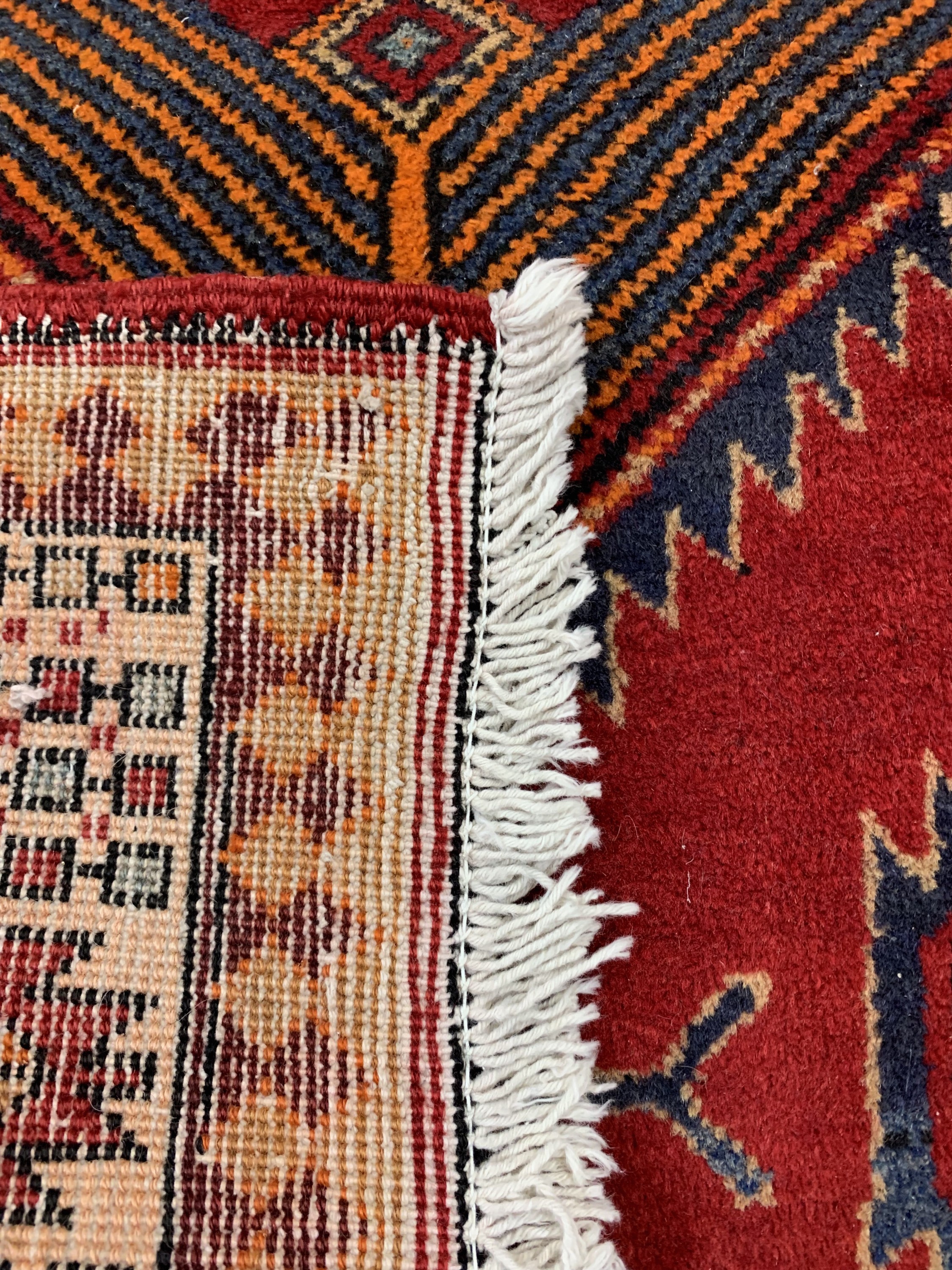 Detail d: Meschgin alt, Persien, Mitte 20.Jhd, Wolle auf Baumwolle, ca. 415 x 108 cm, EHZ: 2