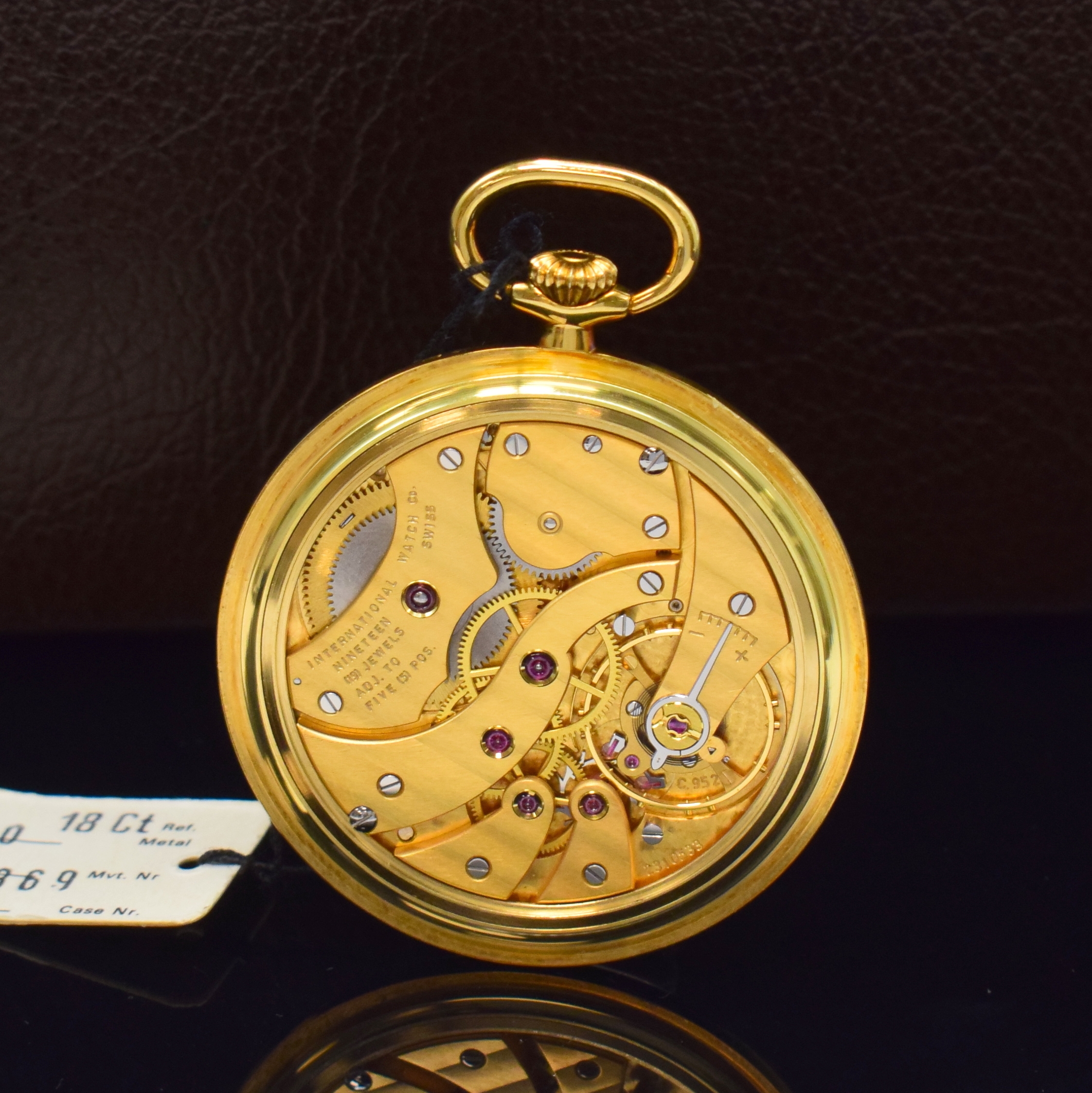 Detail c: IWC seltene, offene Herrentaschenuhr mit Mondphase in GG 750/000 Referenz 5250, Schweiz um 1985, Handaufzug, glattes Geh., weißes Zifferbl. m. röm. ...