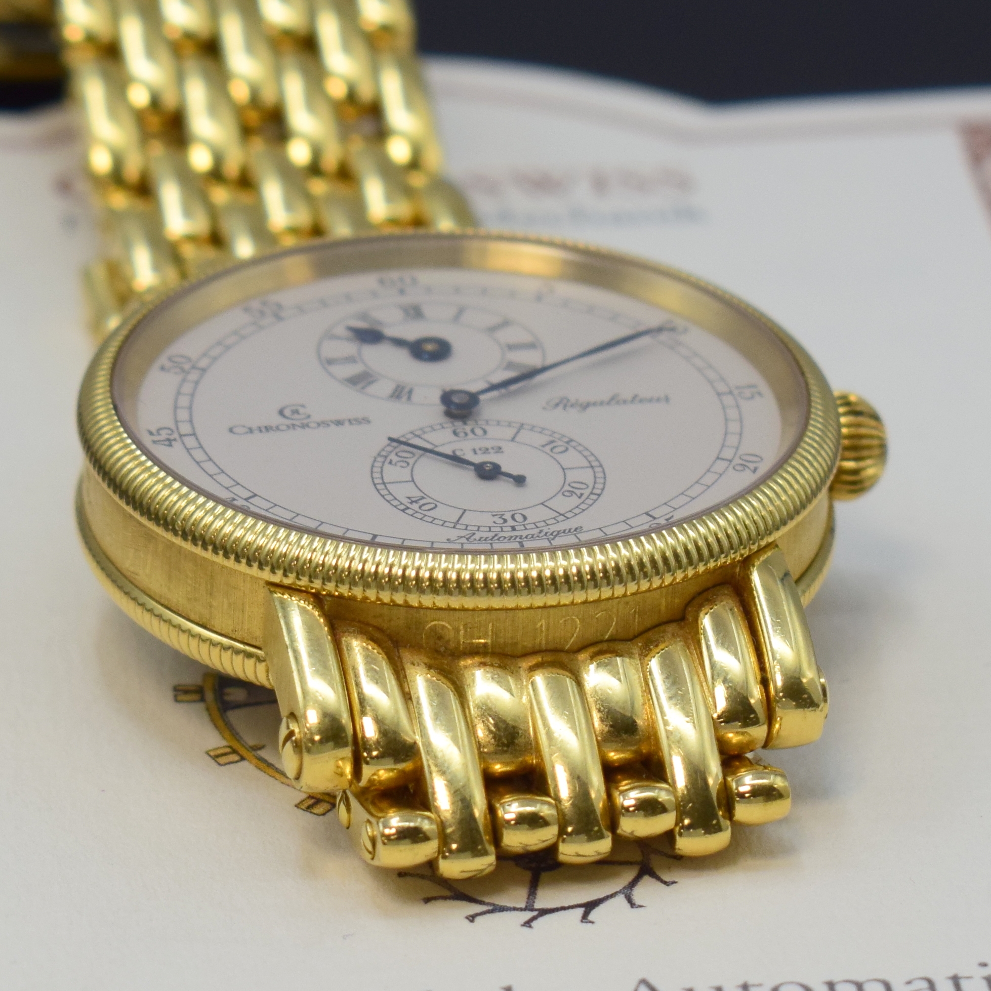 Detail i: CHRONOSWISS Herrenarmbanduhr Regulateur in GG 750/000 Referenz CH 1221, Schweiz um 2000, Automatik, beids. vergl. Geh. inkl. orig. Goldband m. dopp. ...