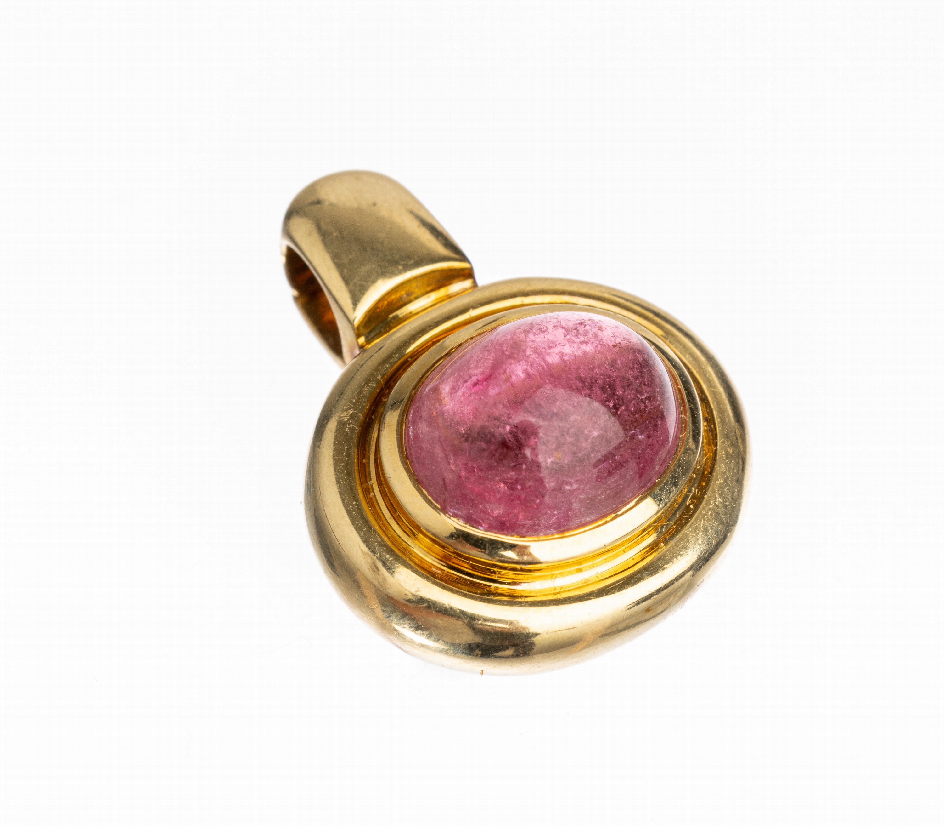 14 kt Gold Turmalin-Clipanhänger, GG 585/000, ovaler rosafarb. Turmalincabochon ca. 3.0 ct, total ca. 7.4 g, L. ca. 2.2 cm