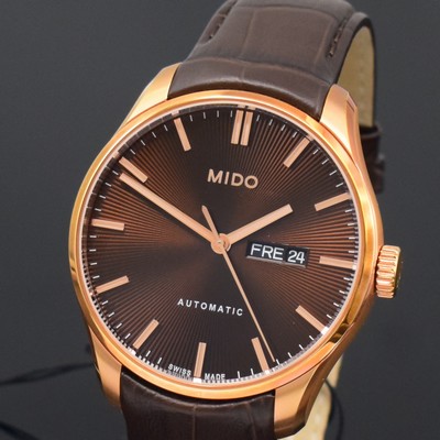 26787936b - MIDO nearly mint gents wristwatch reference M024.630.36.291.00, self winding, PVD-coated stainless steel case including original leather strap with butterfly buckle, on both sides glazed, screwed down case back, brown, engine-turned dial with applied indices, display of hour, minutes, sweep seconds, day and date, diameter approx. 44 mm, condition 1-2