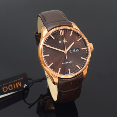 26787936c - MIDO nearly mint gents wristwatch reference M024.630.36.291.00, self winding, PVD-coated stainless steel case including original leather strap with butterfly buckle, on both sides glazed, screwed down case back, brown, engine-turned dial with applied indices, display of hour, minutes, sweep seconds, day and date, diameter approx. 44 mm, condition 1-2
