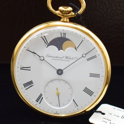 26787956a - IWC rare 18k yellow gold open face pocket watch with moon phase reference 5250, Switzerland around 1985, manual winding, smooth case, white dial with Roman numerals, moon phase at 12, constant second at 6, black hands, gold-plated movement calibre 9521 with fausses cotes decoration, 19 jewels, 5 adjustments, stop-second, diameter approx. 46 mm, original box, condition 1-2
