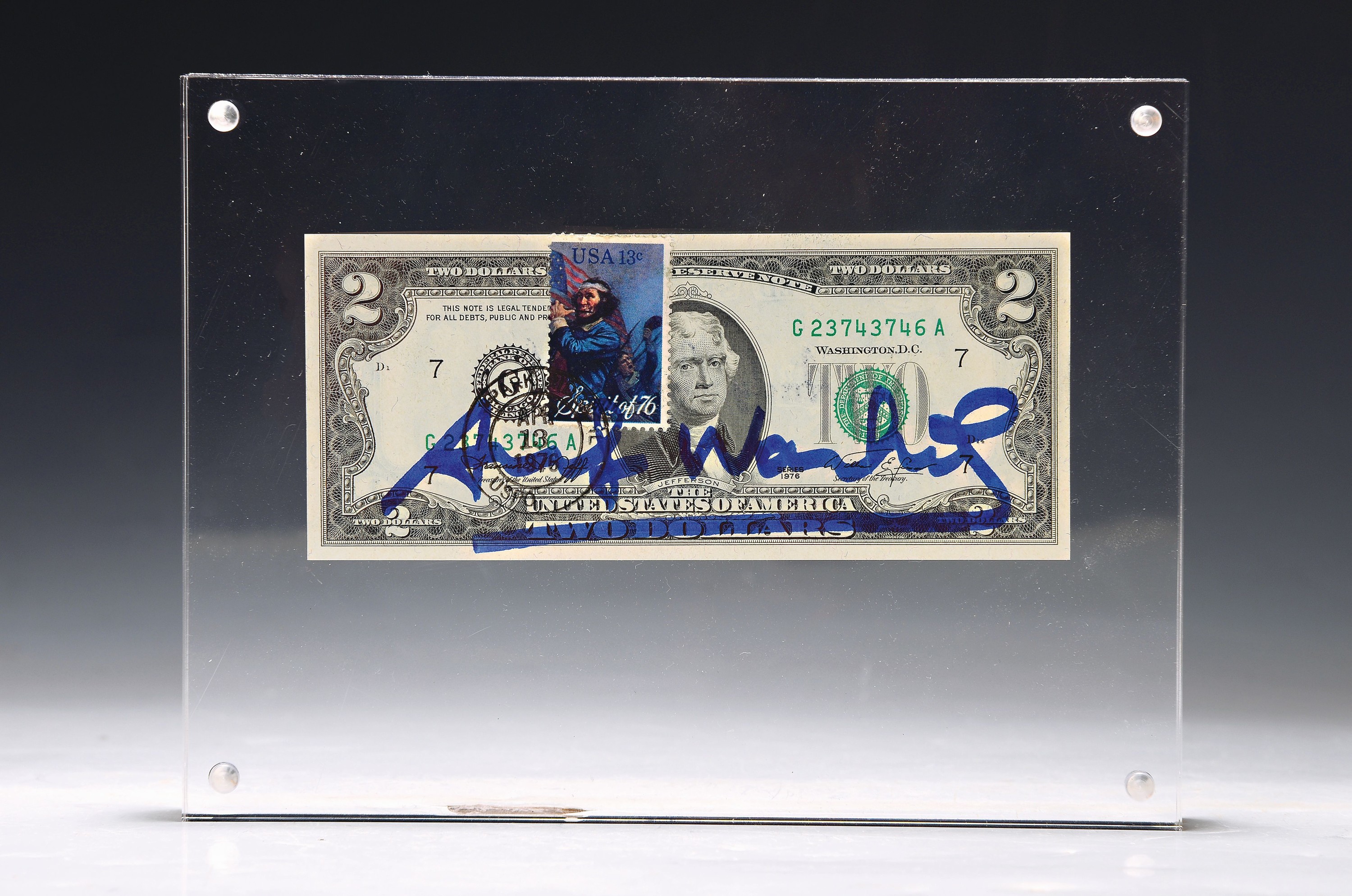 Andy Warhol, 1928-1987,(Thomas Jefferson), 1976, Front mit blauem Filzstift signiert, verso Stempelsignatur, Schein Nr. G23743746A , in Plexiglas ...