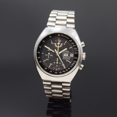 Image 26788192 - OMEGA Speedmaster Automatic chronograph so called Mark 4,5 reference 176.0012, Switzerland around 1985, screwed down case including original bracelet with deployant clasp reference 1162, mineral crystal with inner tachometer graduation, frosted black dial, day and date at 3, 24 hour-display at 12, luminous indices and hand, copper coloured movement, calibre 1045, 17 jewels, diameter approx. 42 mm, length approx. 21 cm, condition 2-3, property of a collector