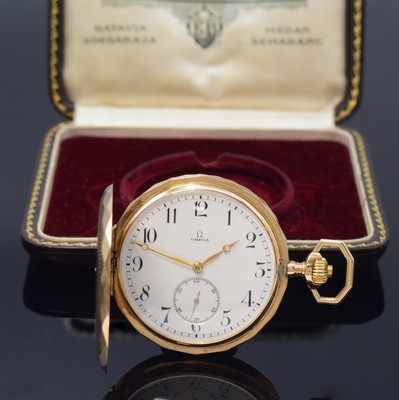 Image 26788196 - OMEGA 14k pink gold hunting cased pocket watch, Switzerland around 1905, multi-faceted 3- cover gold case, enamel dial with Arabic numerals, frosted gilt lever movement, compensation-balance, blued Breguet balance- spring, swan´s neck regulateur and 4 screwed chatons, gold-cuvette, hunter cover with monogram, diameter approx. 50 mm, weight approx. 76g, original box enclosed, condition 2, property of a collector