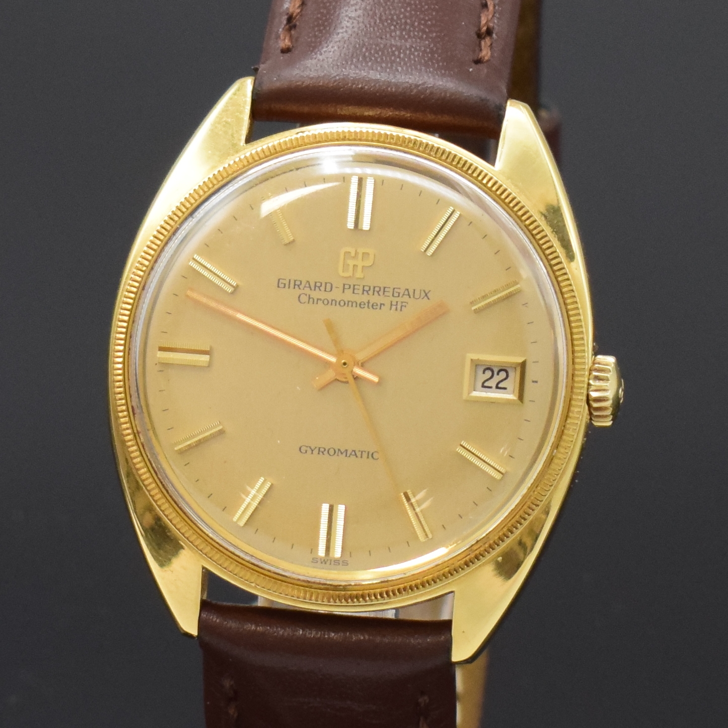 Detail a: GIRARD PERREGAUX Gyromatic Chronometer HF 36000 A/H seltene Herrenarmbanduhr in GG 750/000, Schweiz um 1968, Automatik, Boden verschr., gold. ...