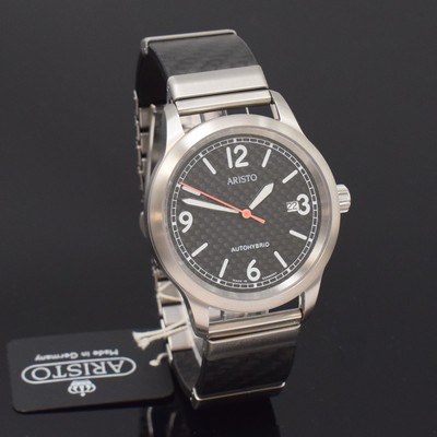 26789125b - ARISTO Autohybrid gents wristwatch in steel reference 7H78, frosted case, bracelet in steel and carbon look with deployant clasp, on both sides glazed, case back 5-times screwed down, dial in carbon-look, luminous indices and numerals, luminous hands, date at 3, diameter approx. 40 mm, length approx. 20 cm, condition 1-2