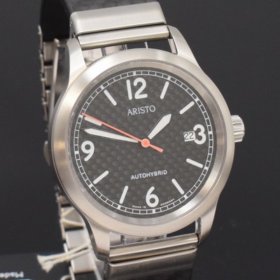 26789125c - ARISTO Autohybrid gents wristwatch in steel reference 7H78, frosted case, bracelet in steel and carbon look with deployant clasp, on both sides glazed, case back 5-times screwed down, dial in carbon-look, luminous indices and numerals, luminous hands, date at 3, diameter approx. 40 mm, length approx. 20 cm, condition 1-2