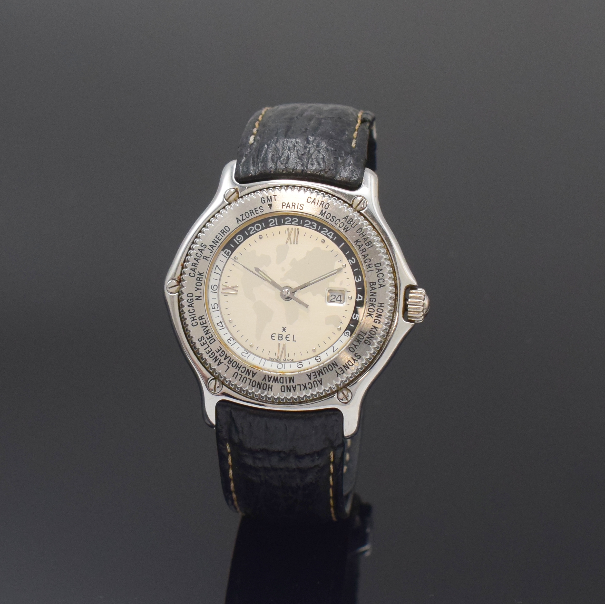 EBEL Voyager Herrenarmbanduhr mit Weltzeitanzeige Referenz 9124913, Automatik, Schweiz um 1998, Edelstahlgeh. inkl. Lederband m. Faltschl., Boden ...