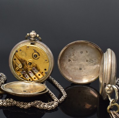 26790384d - Set of 2 pocket watches for the ottoman market in silver with chains, around 1880, key winding, engine-turned case abraded/dent, enamel dials with türkischen numerals, constant second at 6, gold-plated lever movements, diameter approx. 52 and 55 mm, condition 3-4